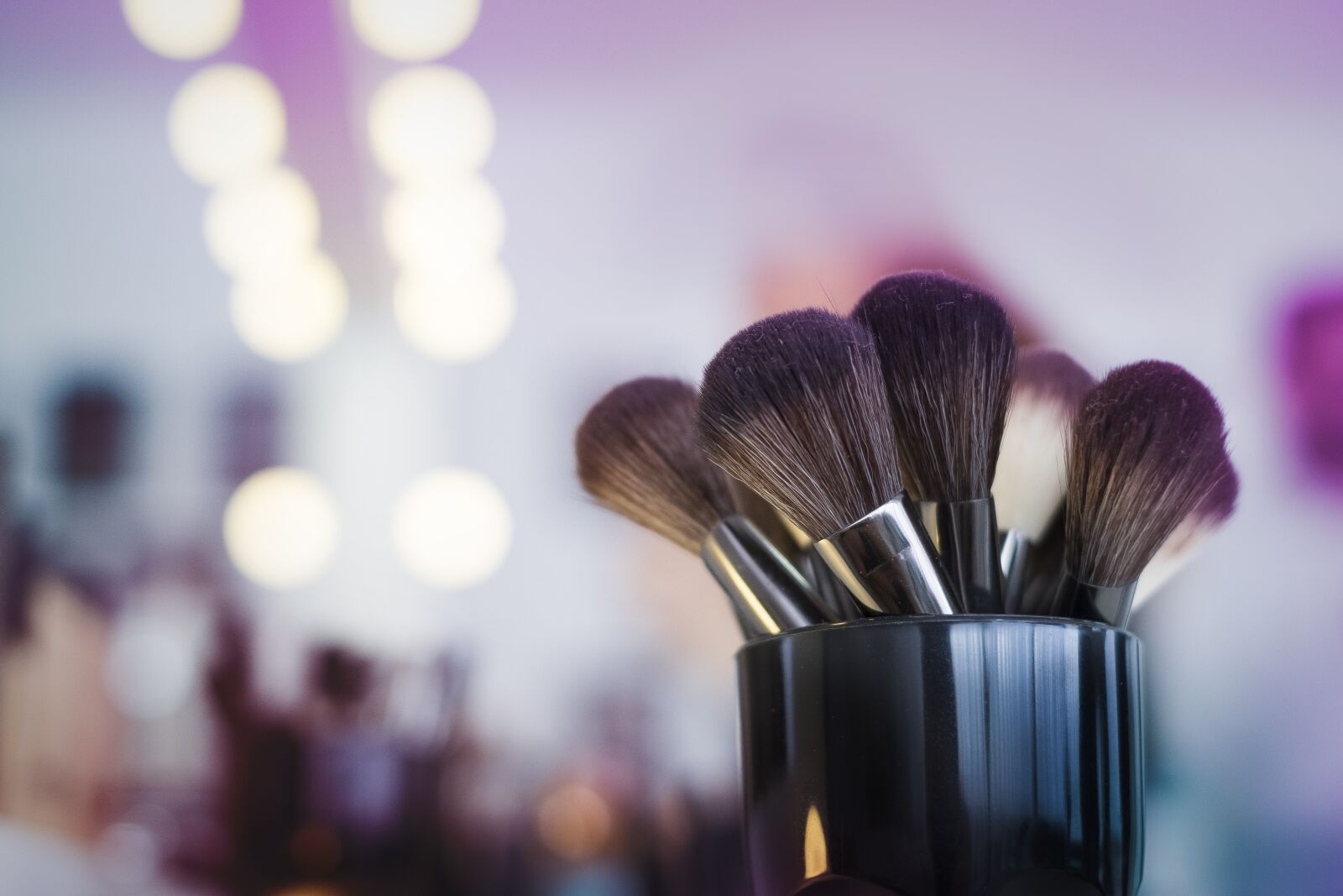 Fujifilm X-T1 + Fujifilm XF 35mm F1.4 R sample photo. Makeup, brushes, makeup artist photography