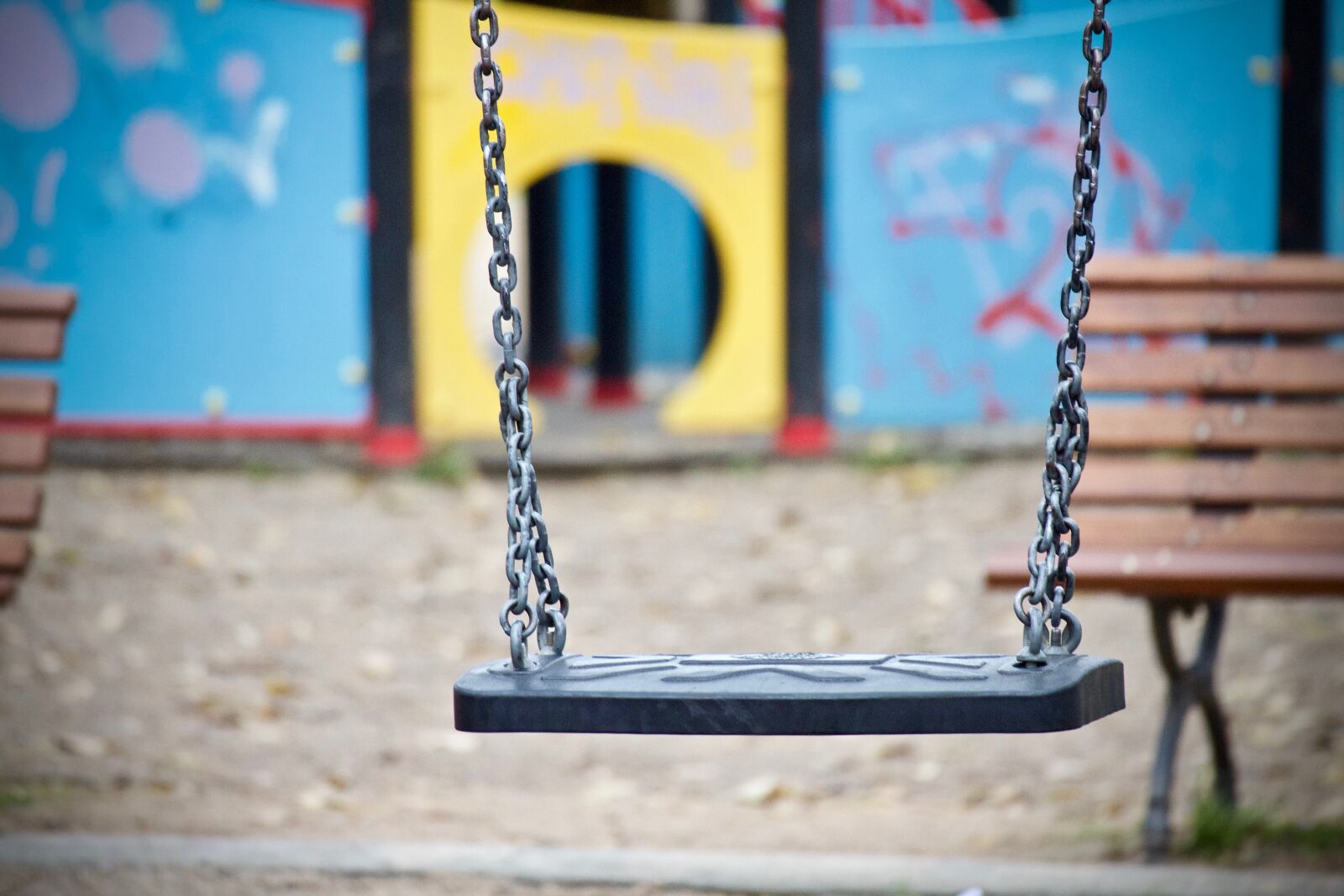 Canon EOS M sample photo. Swing, playground, graffiti photography