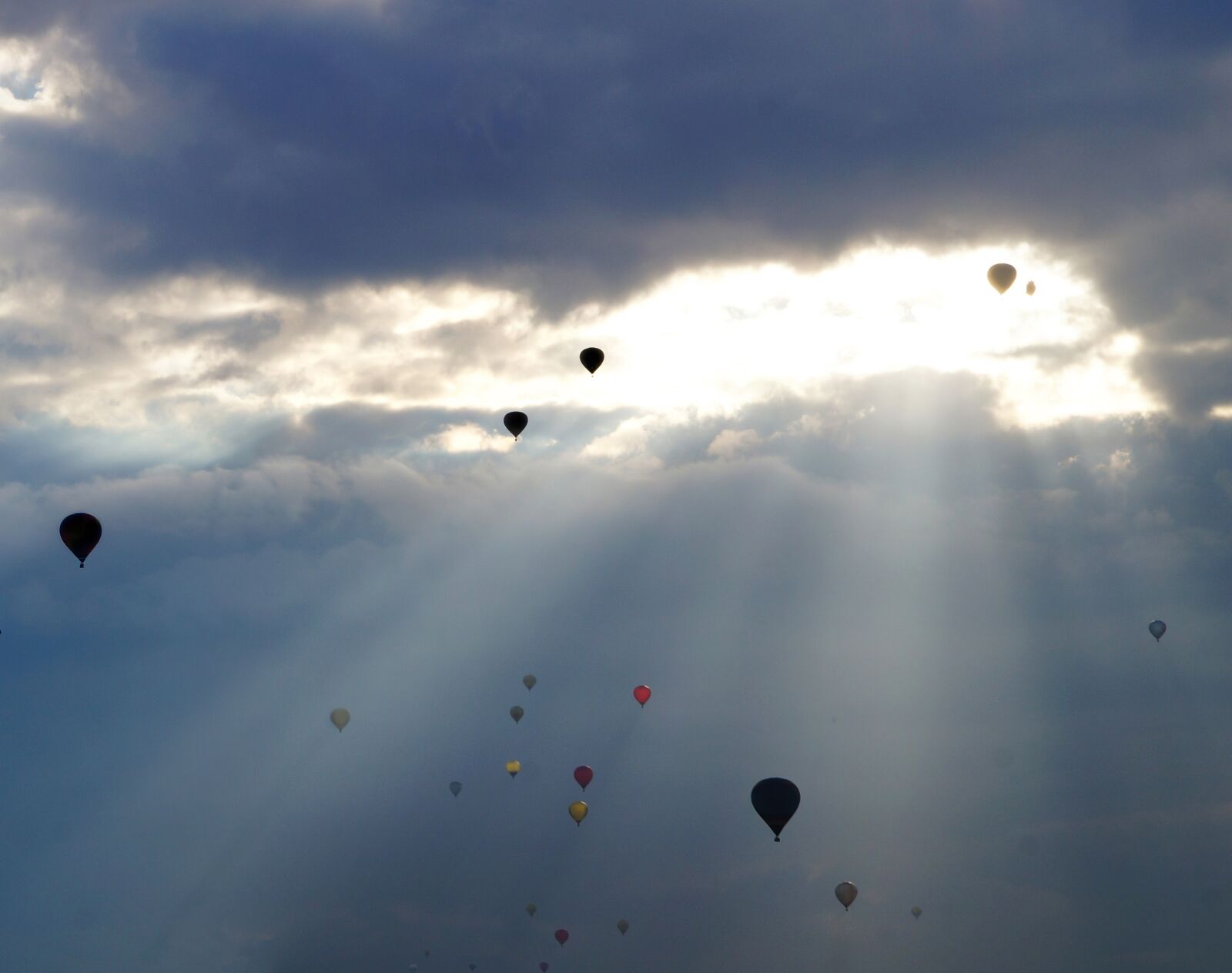 Sony SLT-A57 sample photo. Hot air balloon, aviation photography