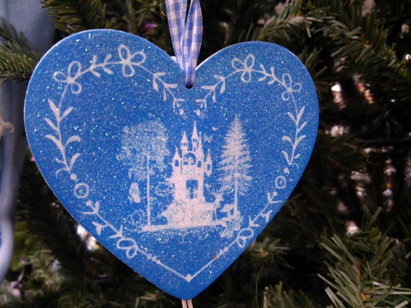 Lenovo S60-A sample photo. Blue heart, christmas tree photography