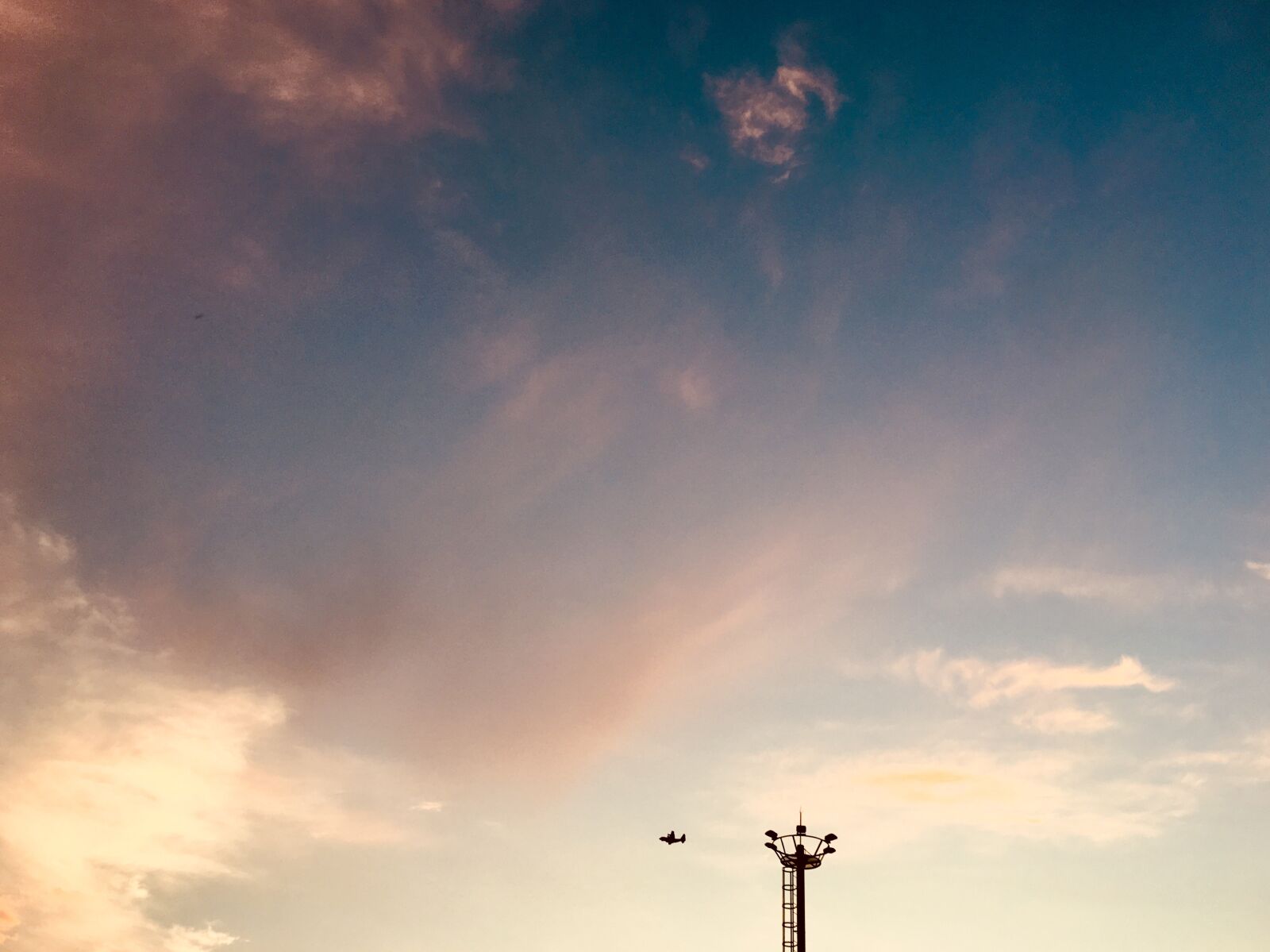 Apple iPhone 6s sample photo. Sunset, sundown, sky photography