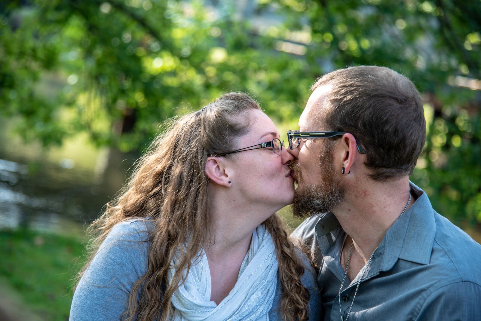 Nikon D750 sample photo. Kissing, couple, love photography