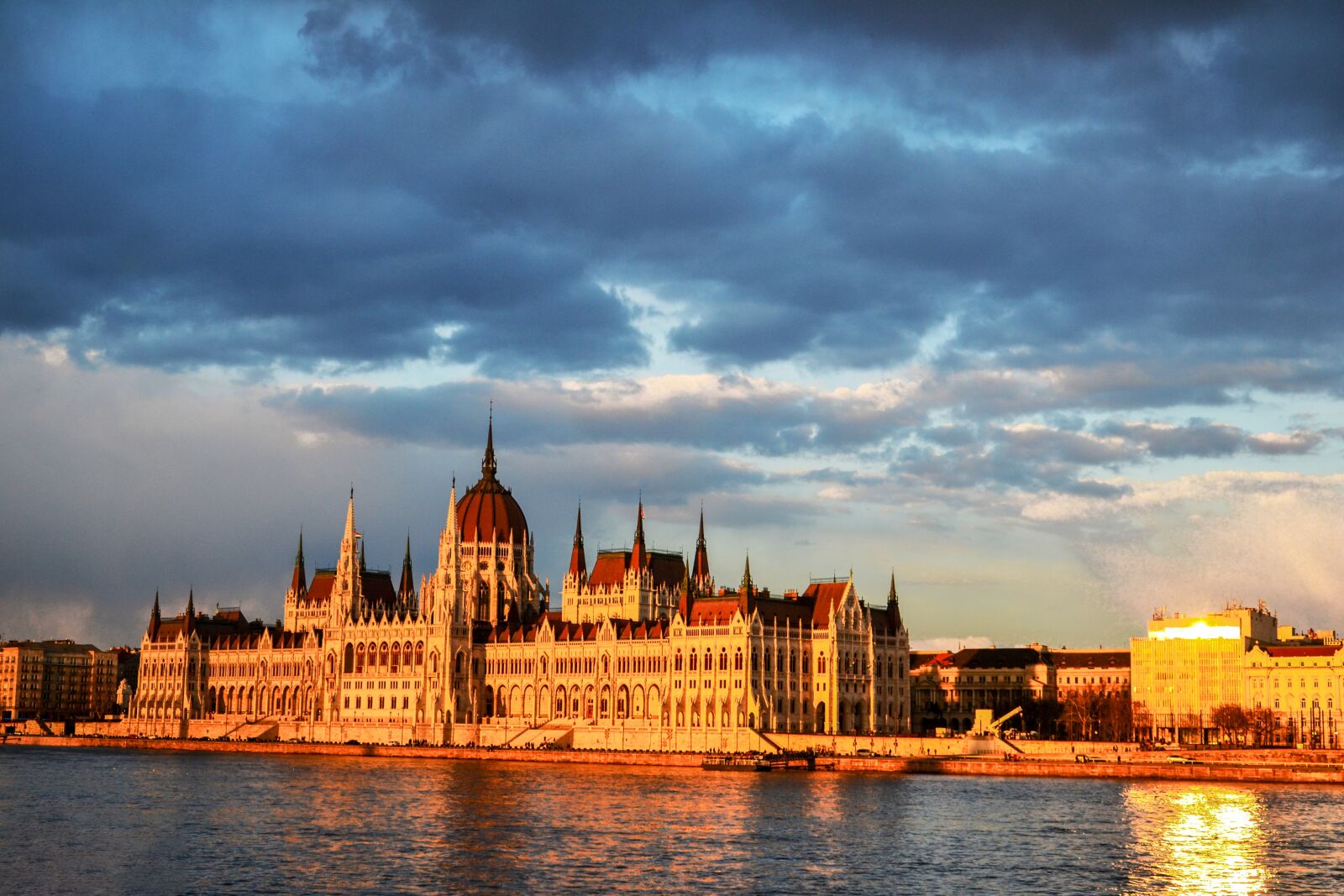 Nikon D3100 sample photo. Hungary, budapest, parliament photography