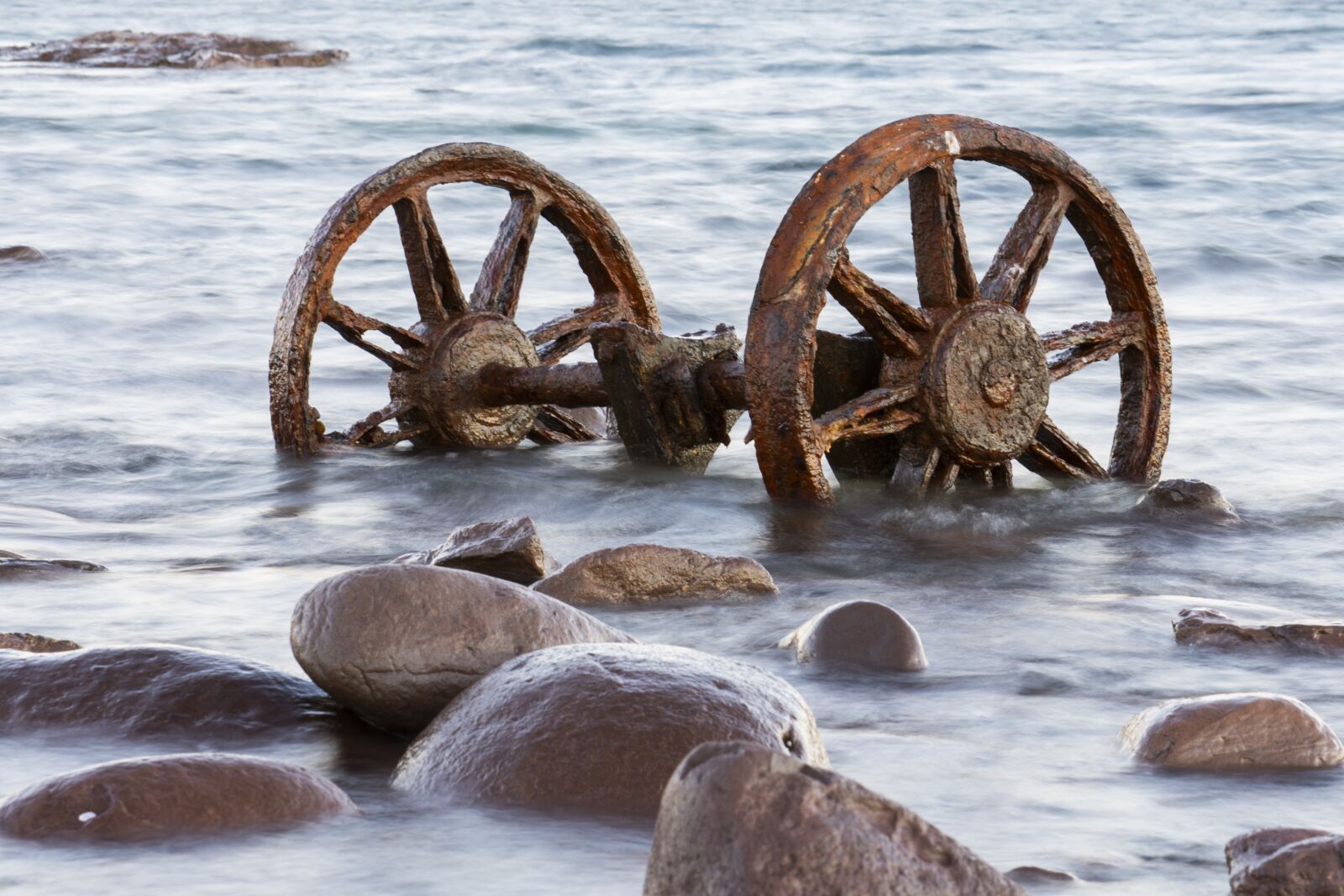 Nikon D7200 sample photo. Wheels, beach, water photography