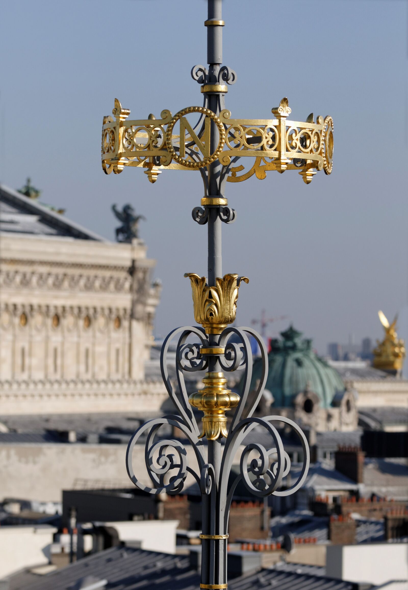 Nikon D300 sample photo. Paris, roofs, fireplaces photography