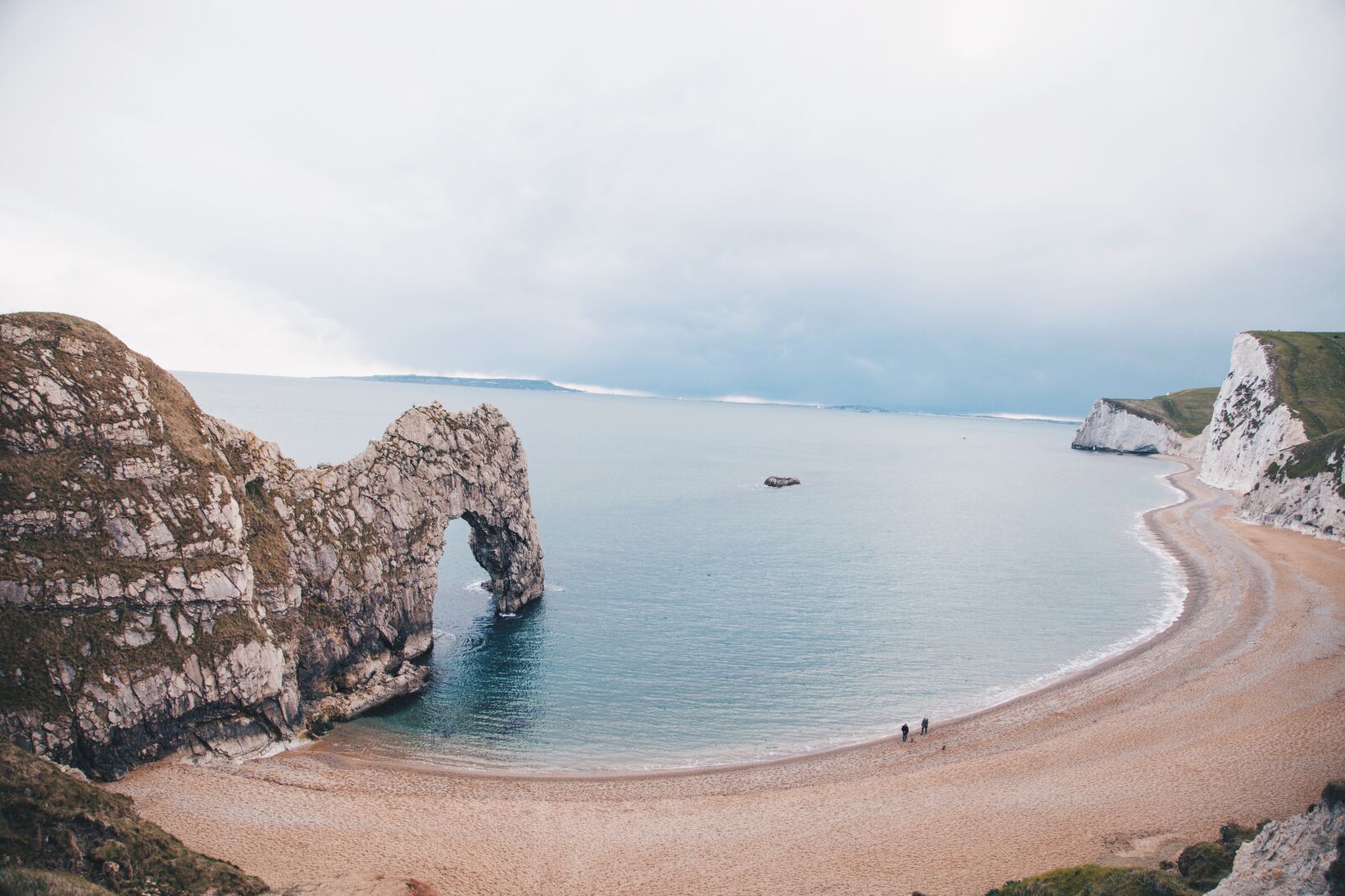 Canon EOS 5D Mark II sample photo. Beach, cliff, coast photography