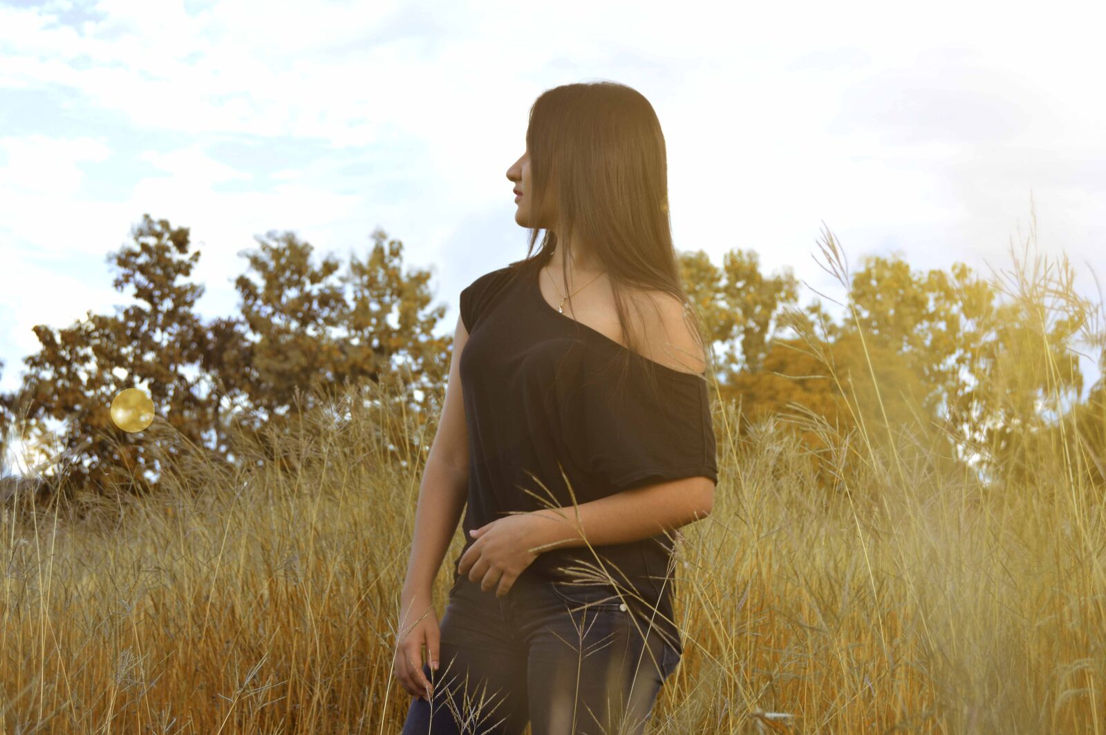 Nikon D3200 sample photo. Nature, women, montes photography