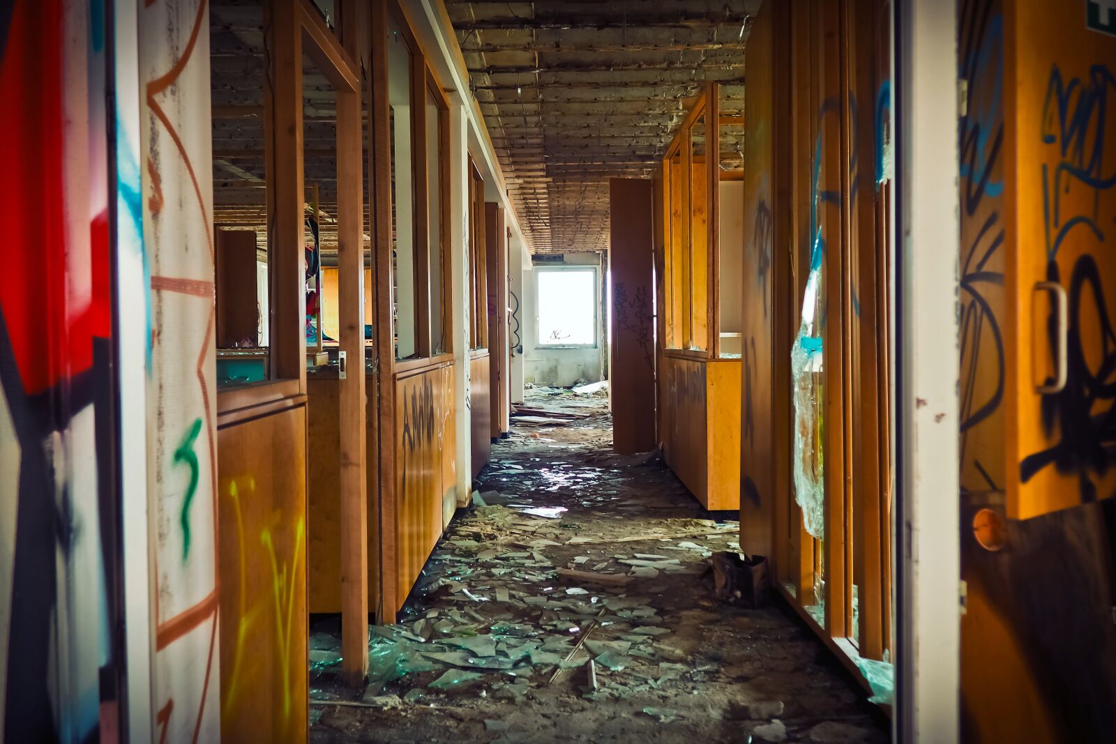Olympus OM-D E-M10 sample photo. Lost places, old, decay photography