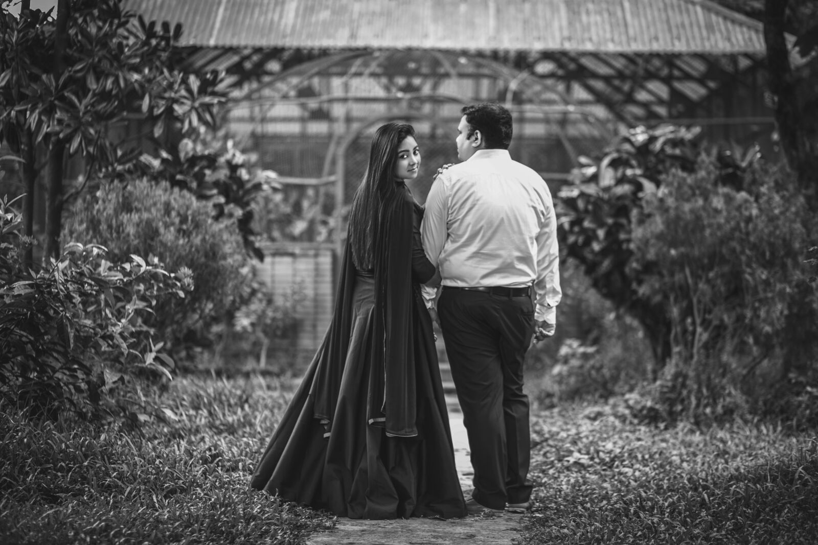 Canon EF 85mm F1.8 USM sample photo. Couple portrait, lovers, love photography