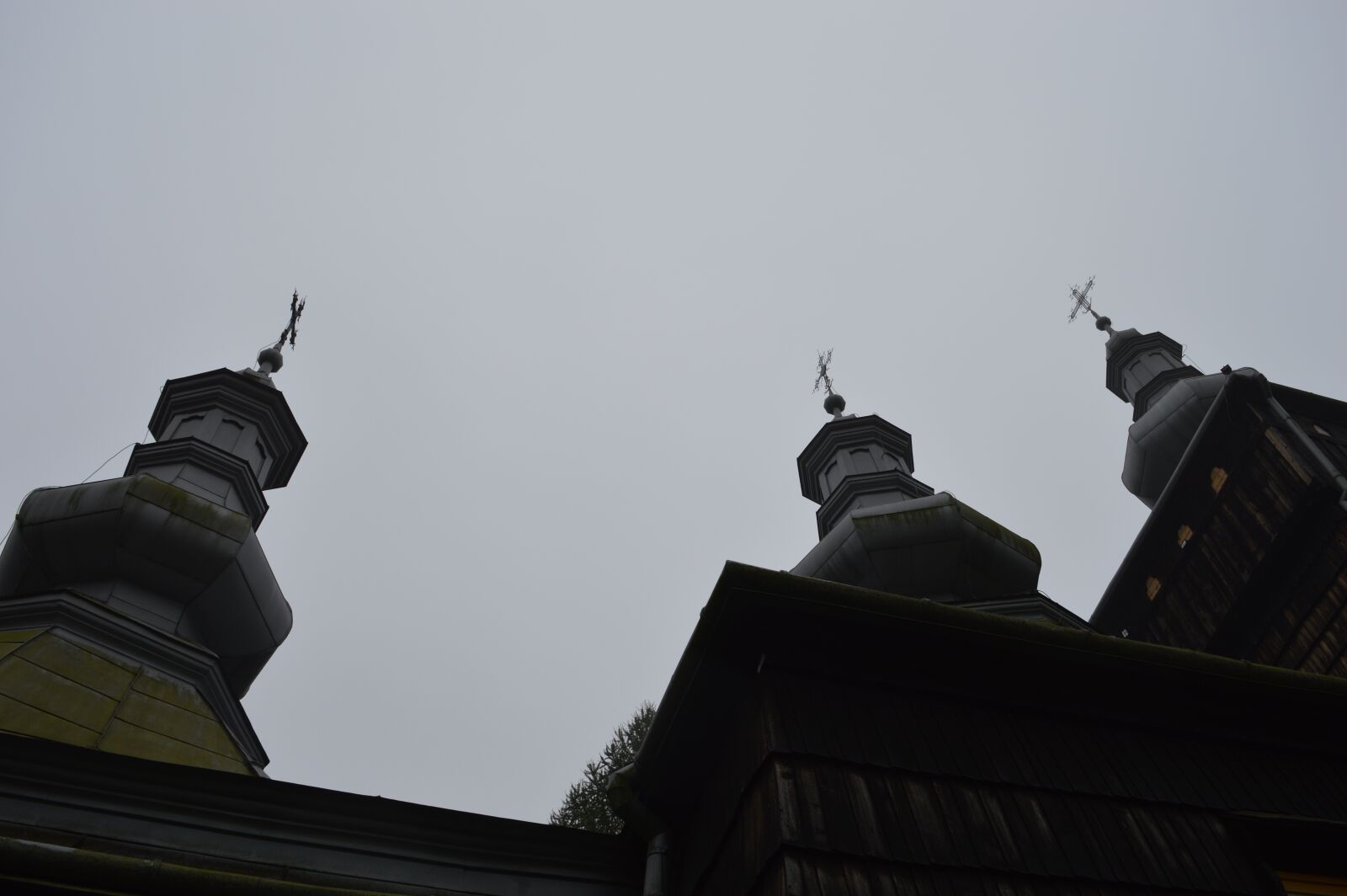 Nikon D3200 sample photo. Hazel, orthodox church, cemetery photography