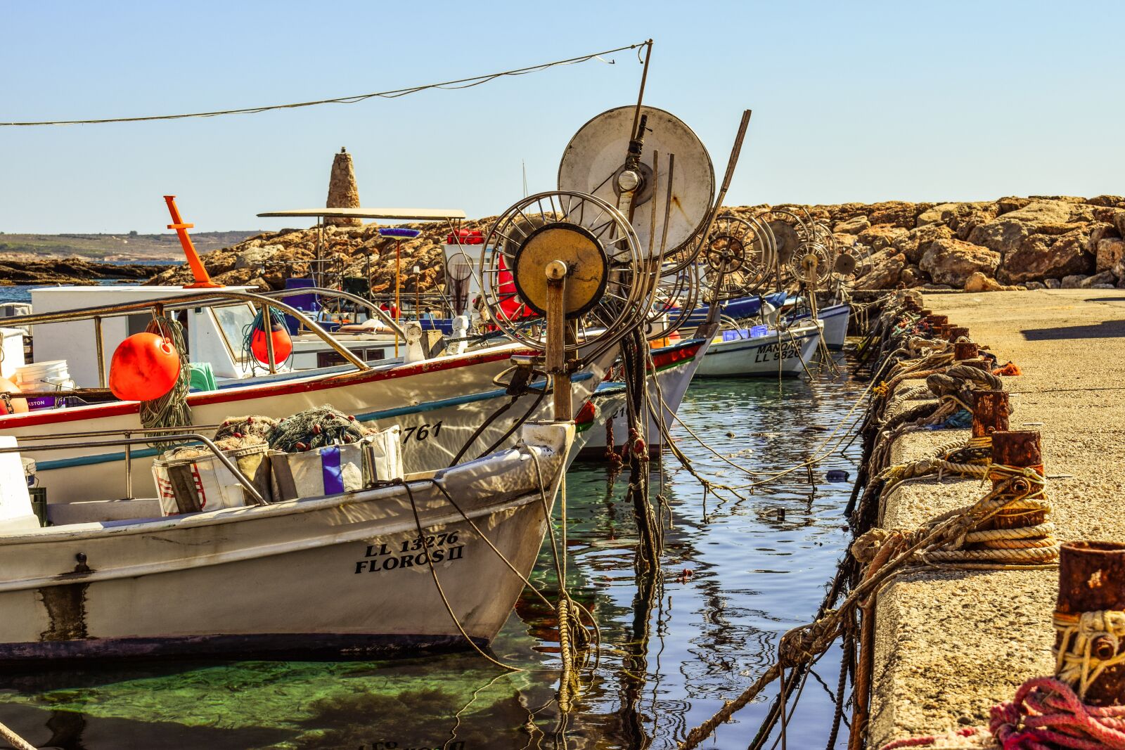 Nikon D3300 sample photo. Boat, harbor, fishing shelter photography