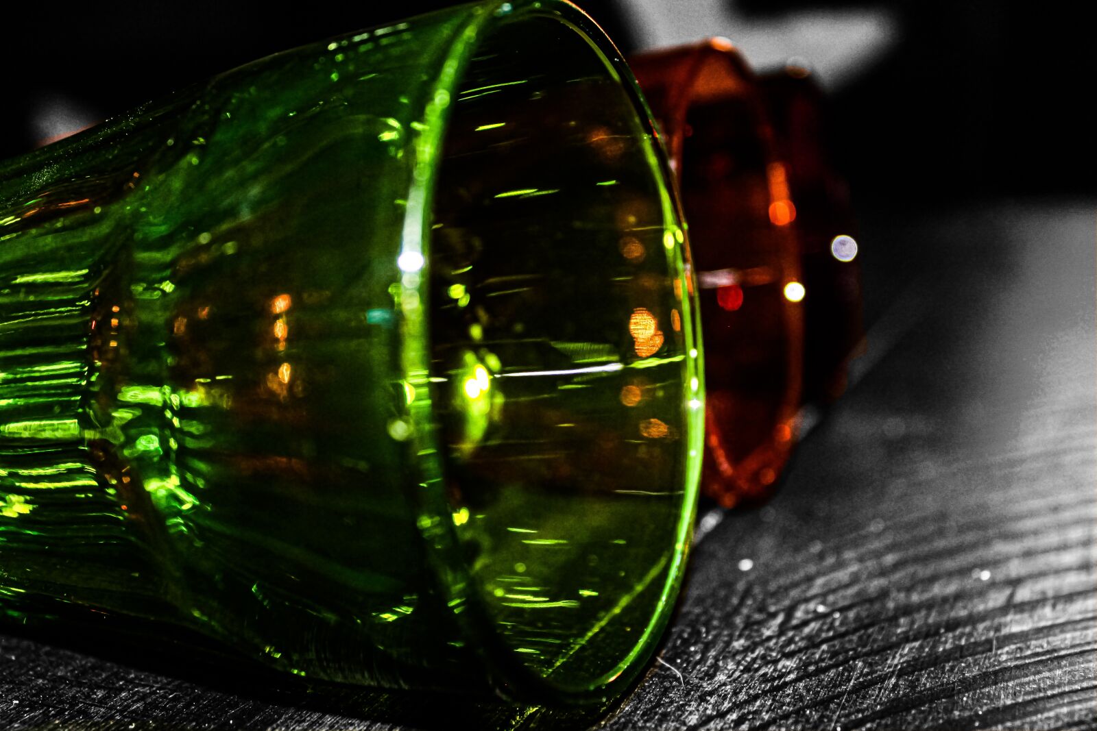 Canon EOS 4000D (EOS Rebel T100 / EOS 3000D) sample photo. Still life, colors, cups photography