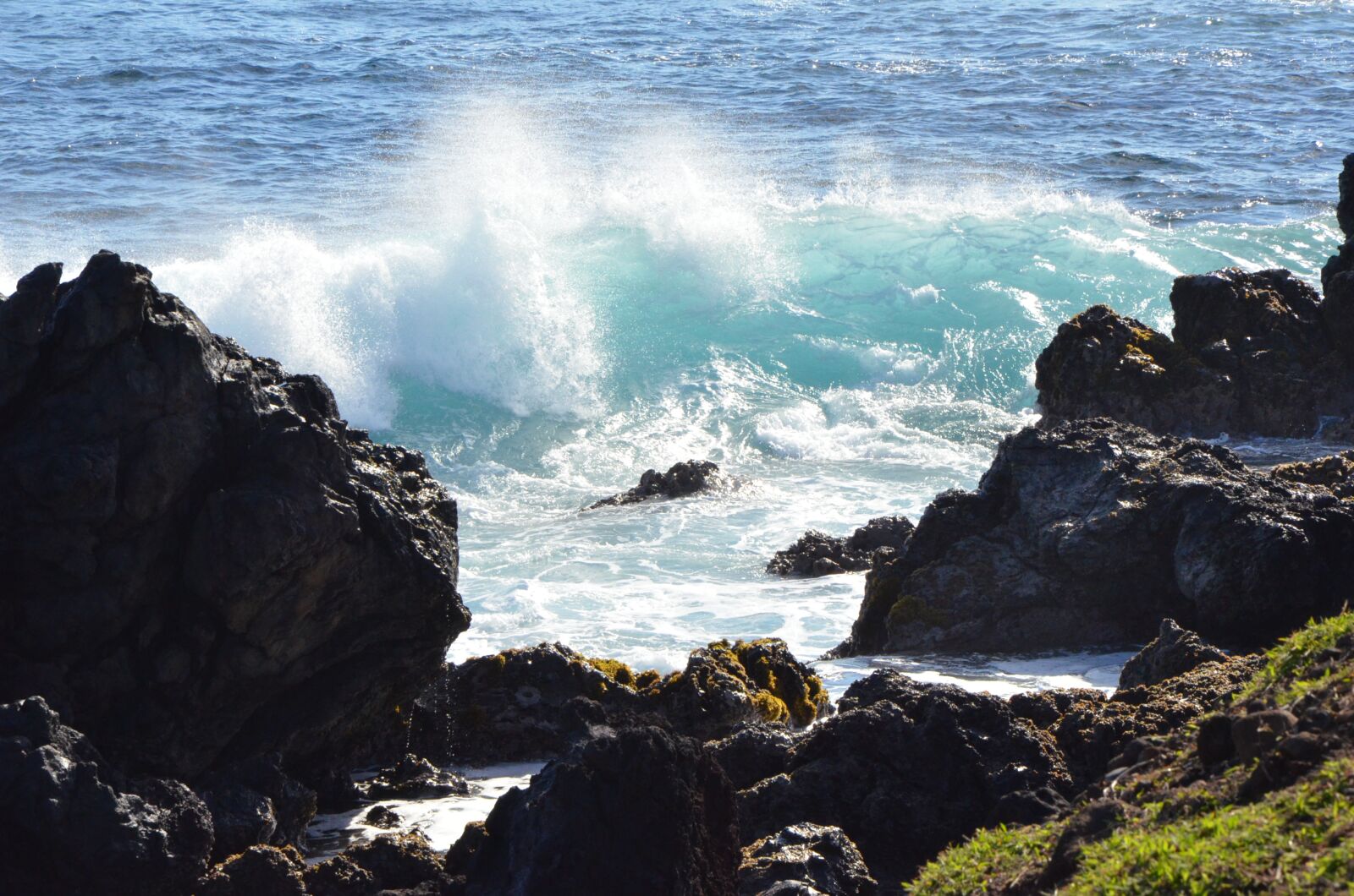 Nikon D7000 sample photo. Wave, turquoise, sea photography