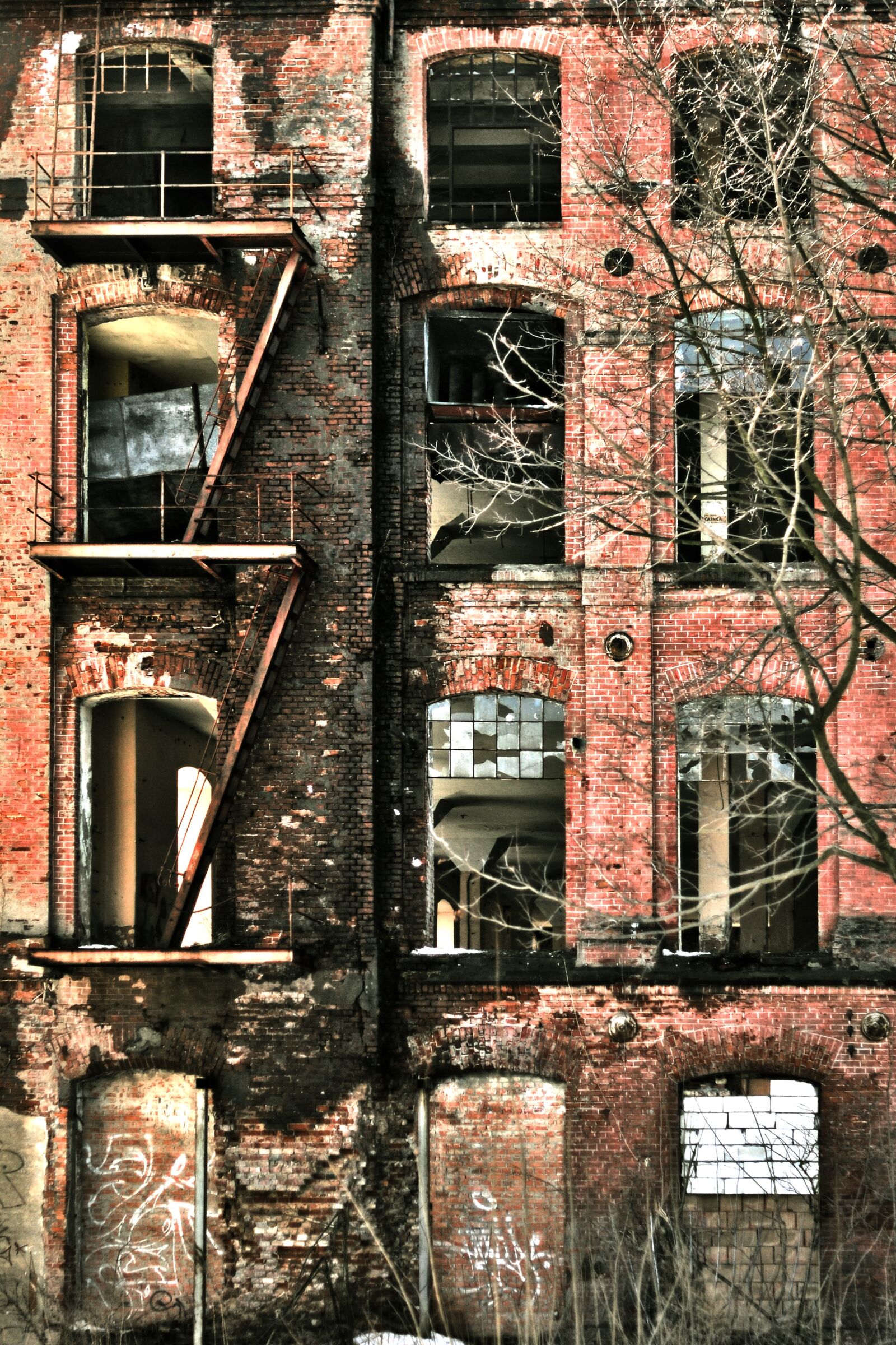 Nikon D3100 sample photo. Brick, the ruins of photography