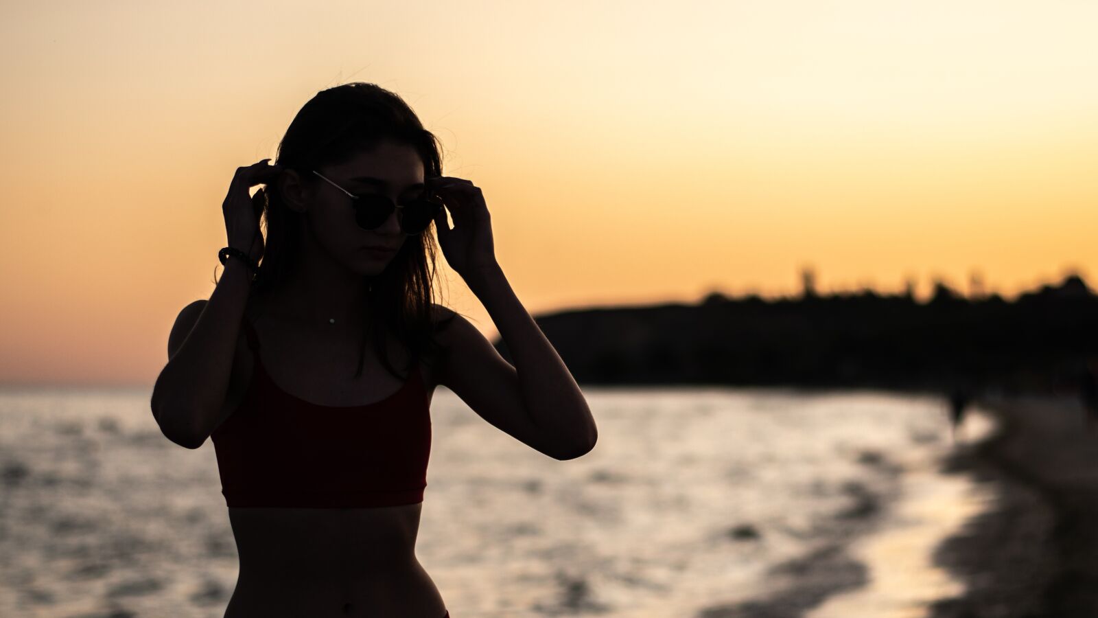 Nikon D5600 sample photo. Girl, sunset, sea photography