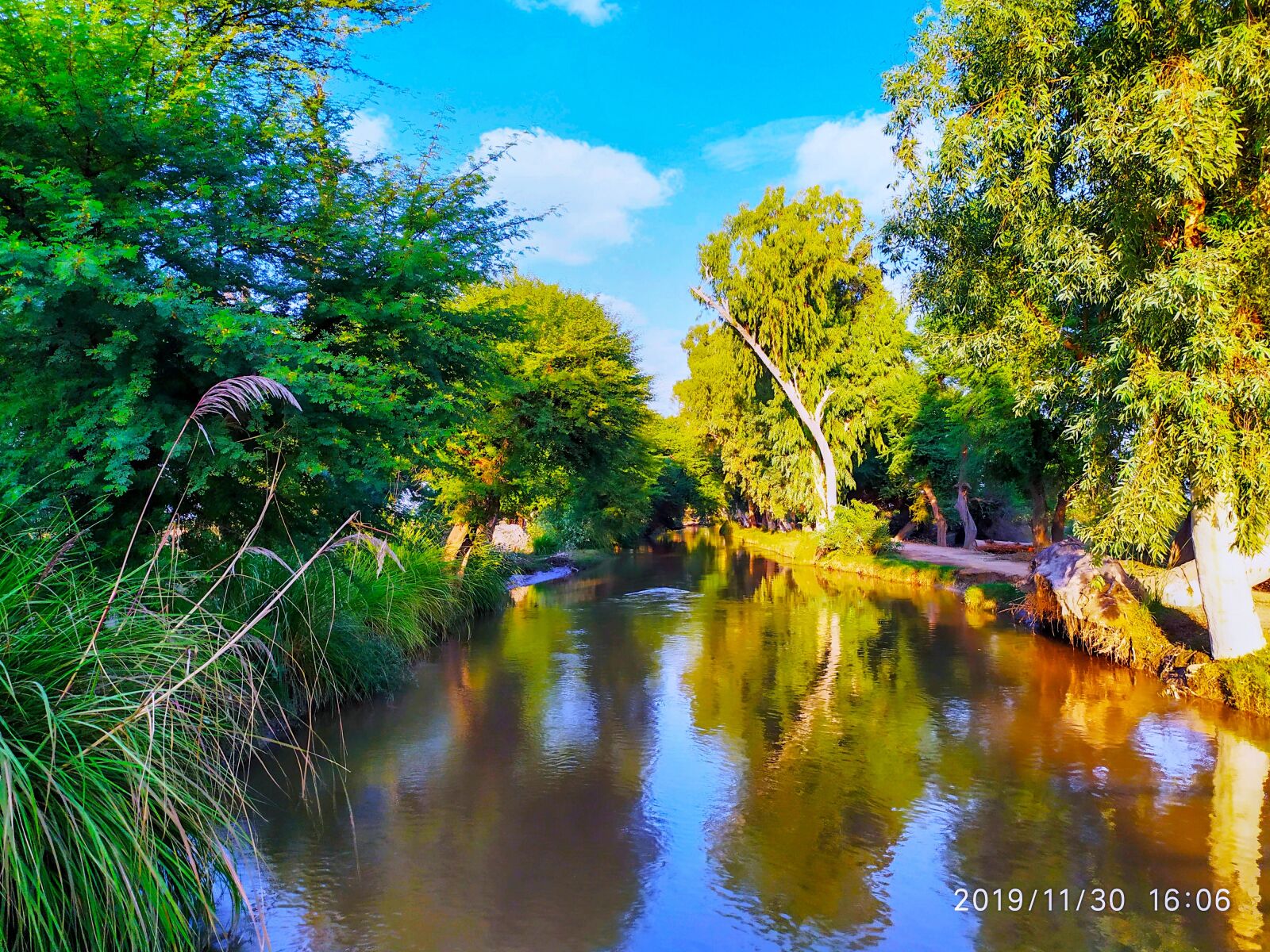 Xiaomi Redmi Note 7 sample photo. Nature, canal, scenery photography