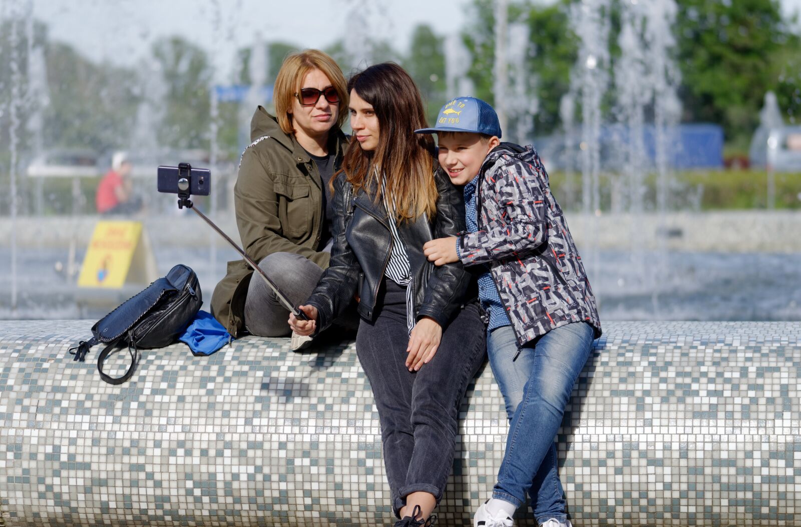 Nikon D5100 sample photo. People, tourists, woman photography