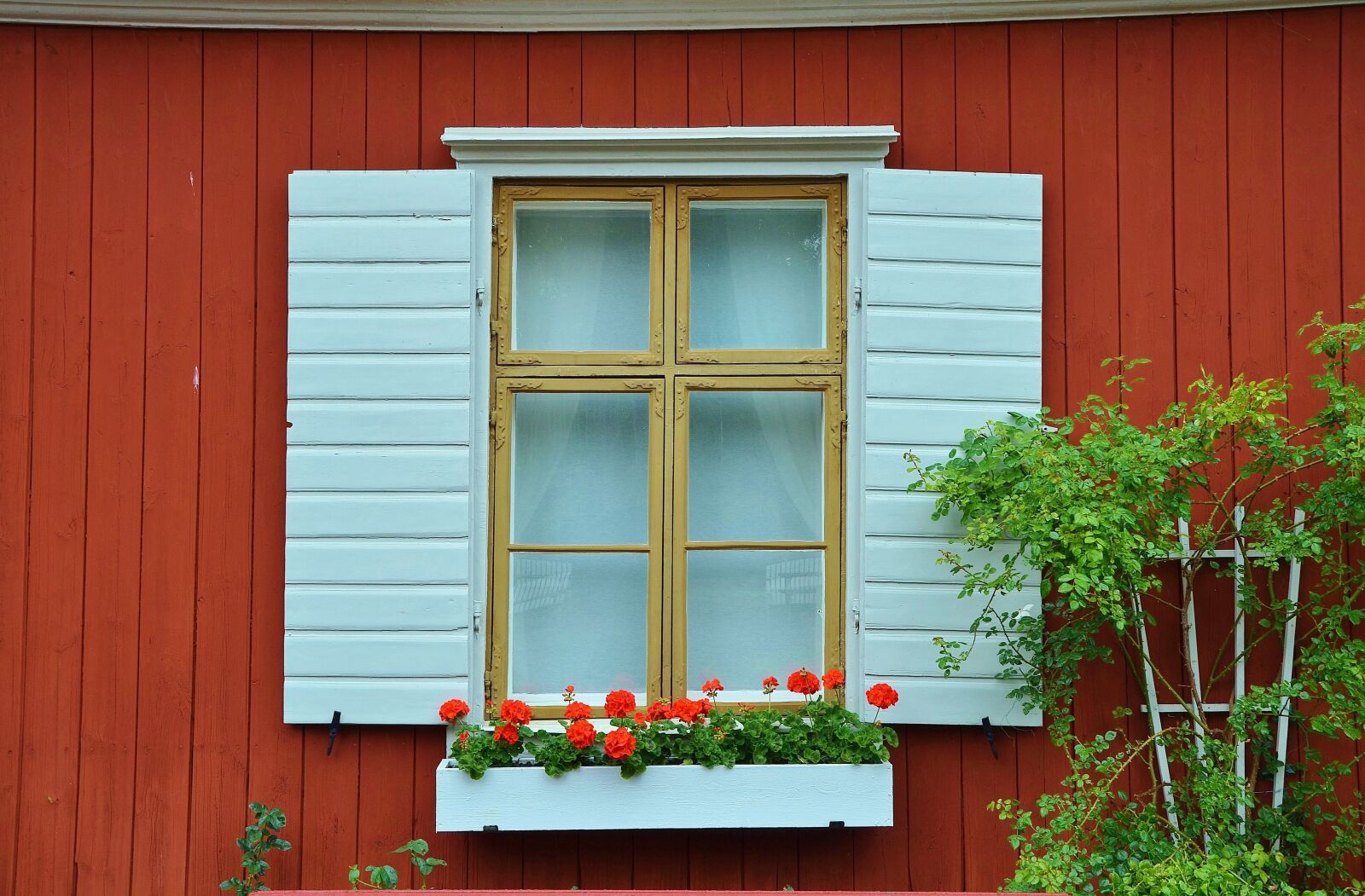 Nikon D7000 sample photo. House, wooden, home photography