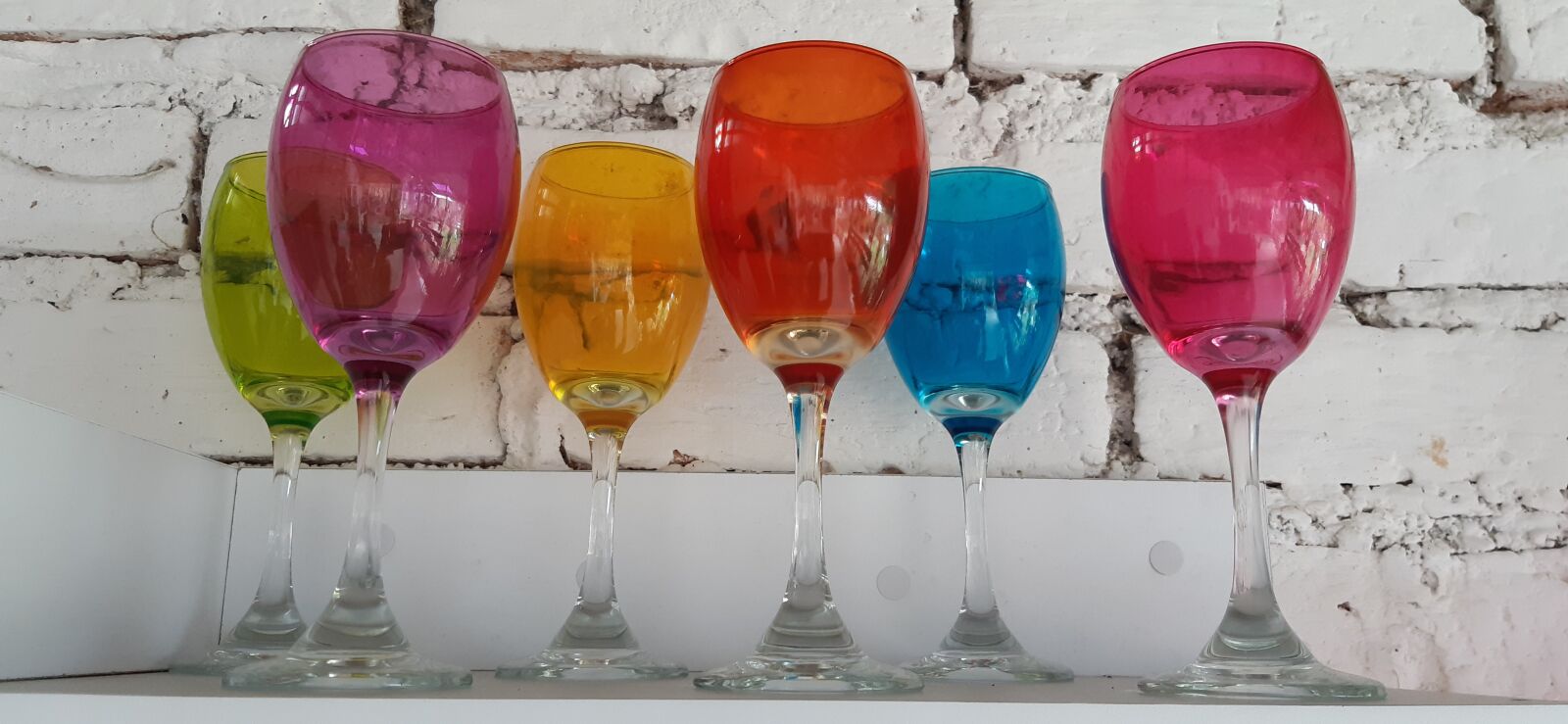 Samsung Galaxy A30 sample photo. Cups of colors, cups photography