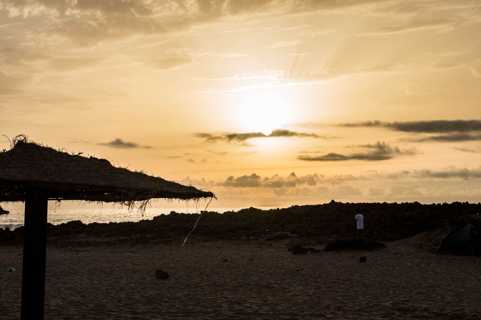 Nikon D3200 sample photo. Sunset, beach, sea photography
