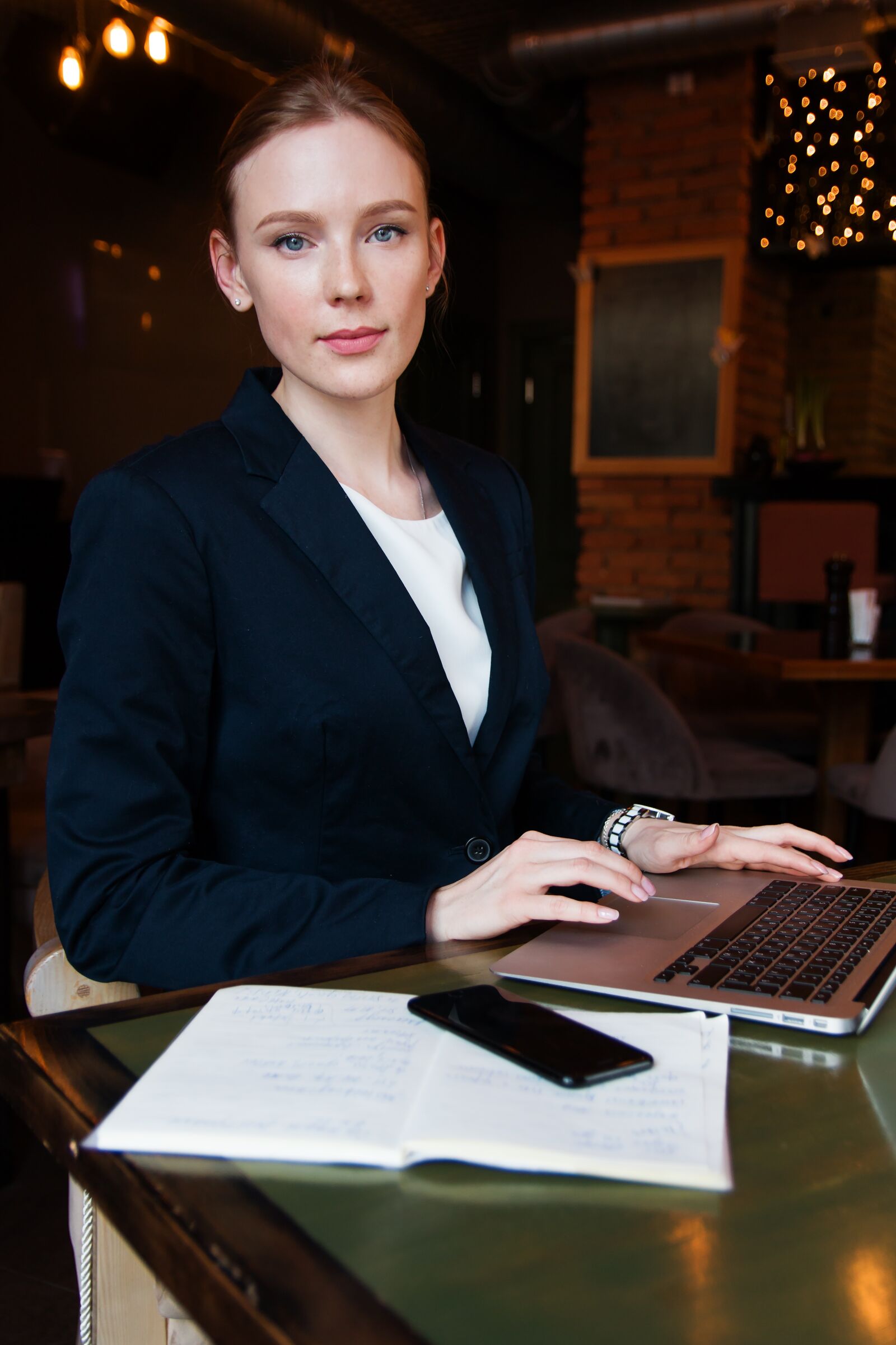 Canon EOS 70D sample photo. Business, lady, woman photography
