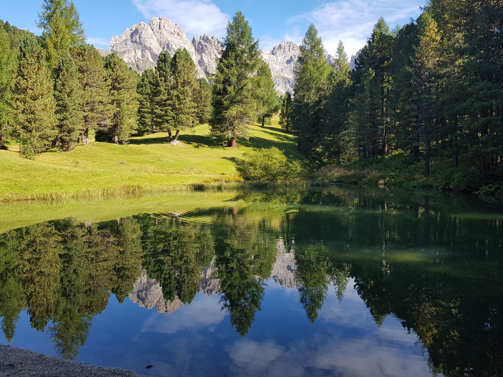 Samsung Galaxy S8 sample photo. Heidi, landscape, alpine photography
