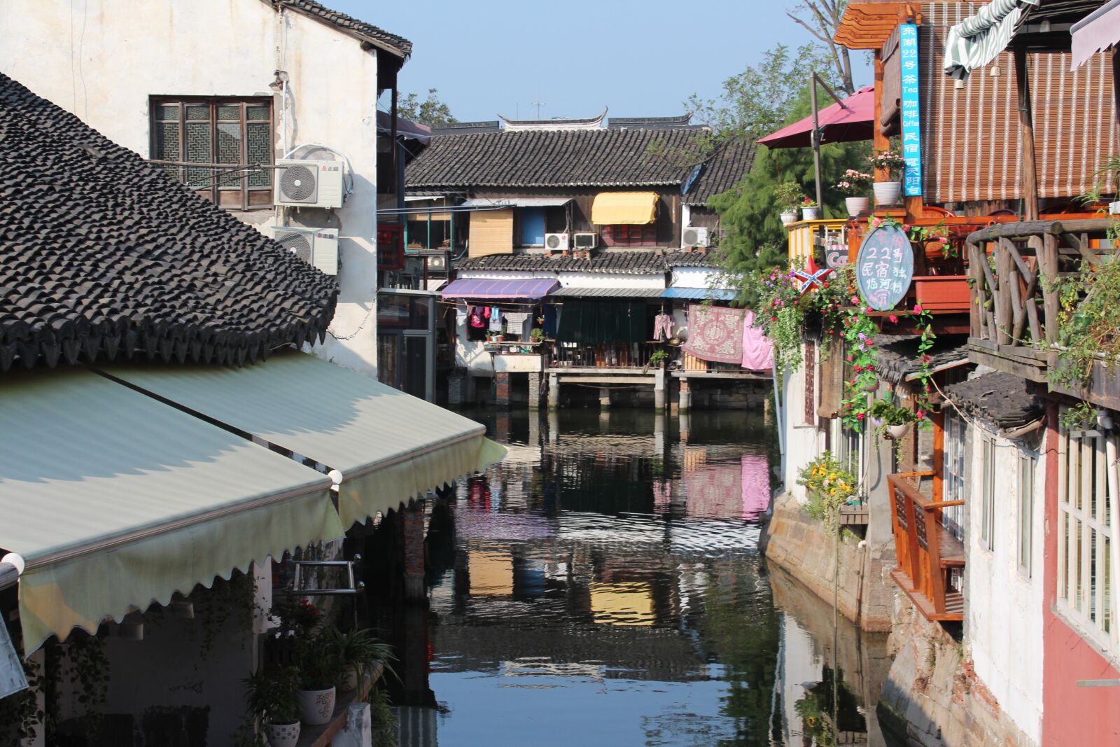 Canon EOS 650D (EOS Rebel T4i / EOS Kiss X6i) sample photo. Zhujiajiao, the ancient town photography