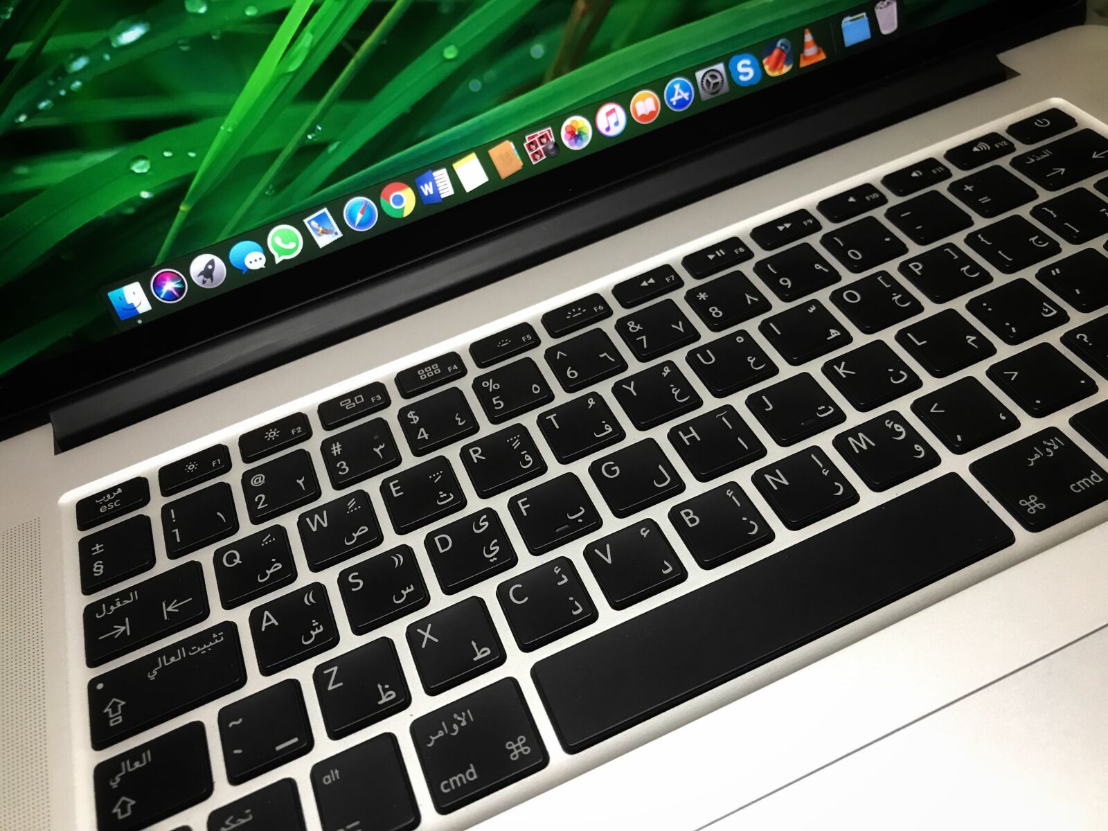 Apple iPhone 7 Plus sample photo. Macbook, pro photography