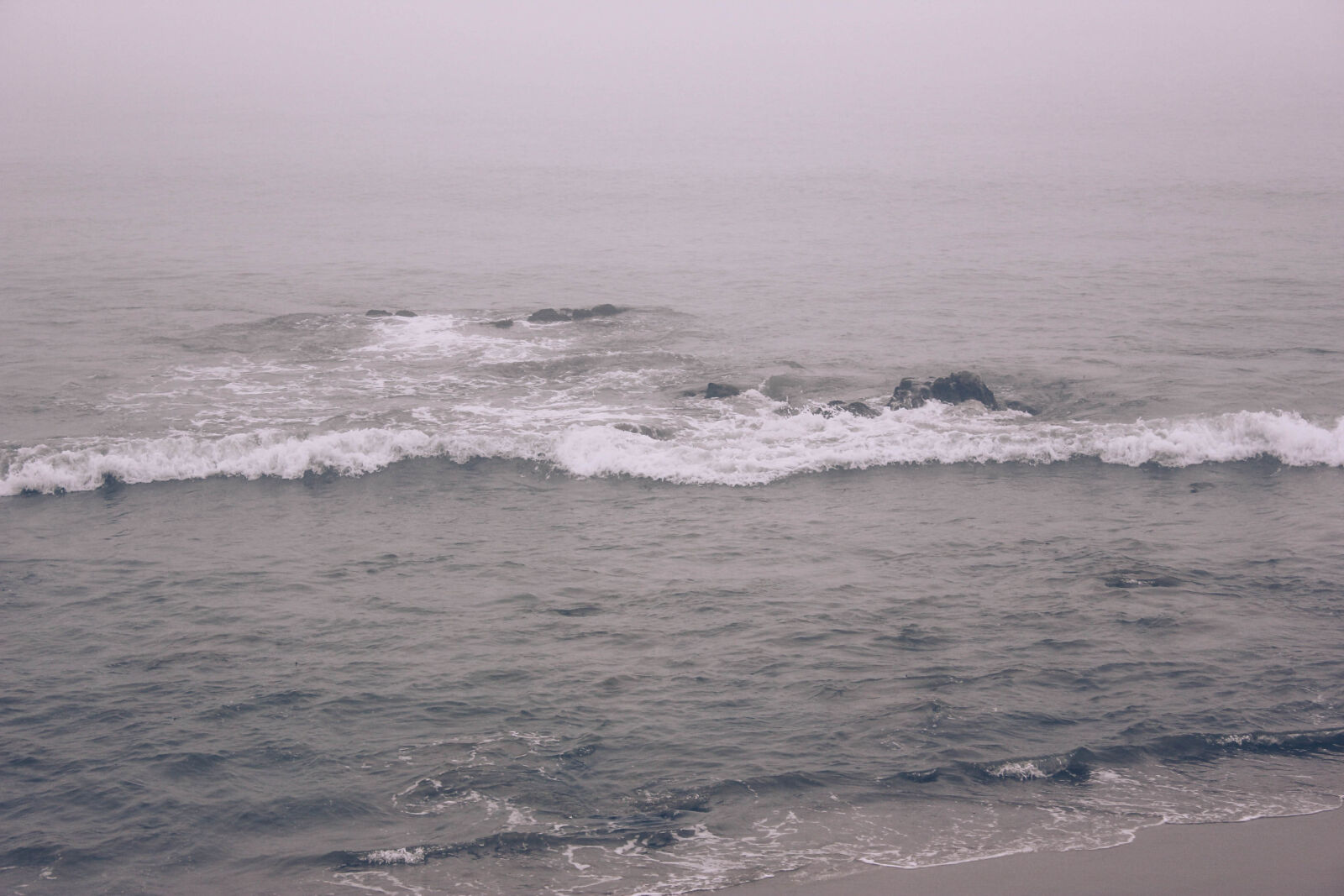 Canon EOS 550D (EOS Rebel T2i / EOS Kiss X4) sample photo. Ocean, waves photography
