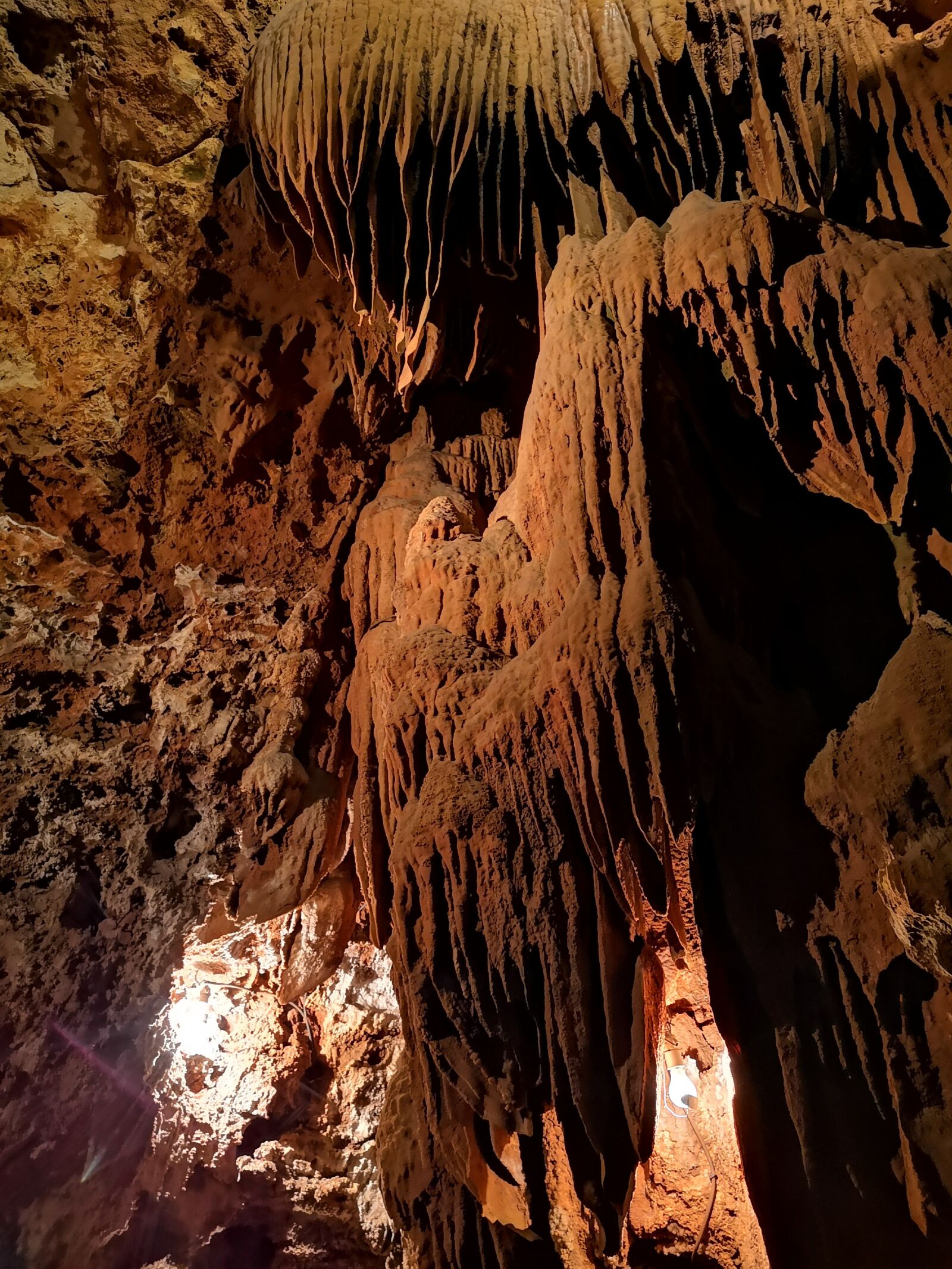 HUAWEI P20 sample photo. Cave, stalactite, potholing photography