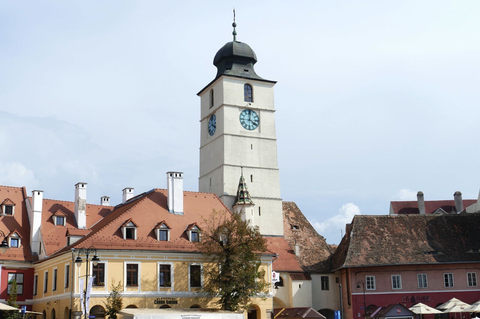 Panasonic Lumix DMC-FZ1000 sample photo. Sibiu, romania, transylvania photography