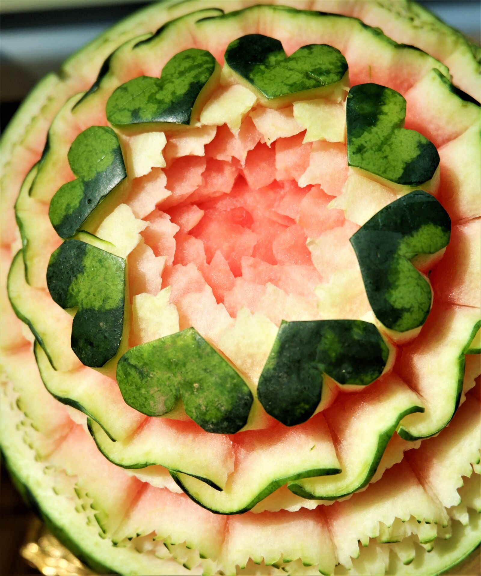 Fujifilm X-A3 + Fujifilm XC 16-50mm F3.5-5.6 OIS II sample photo. Watermelon, carving, heart photography