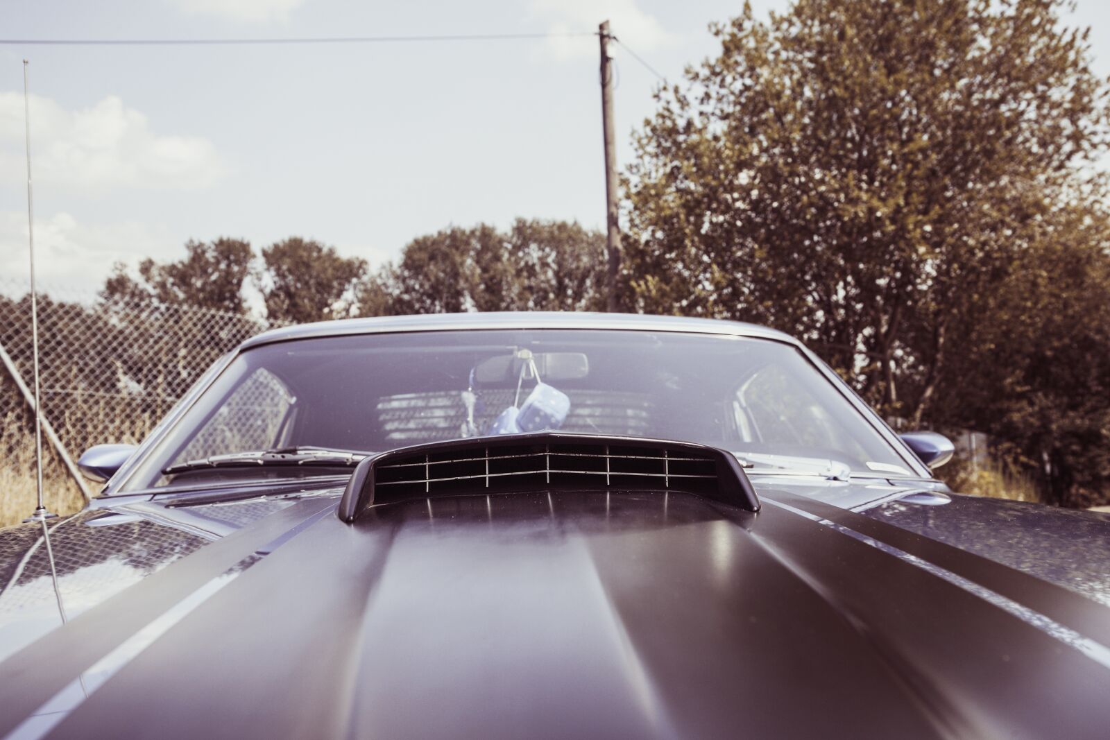Canon EOS 5D sample photo. Oldtimer, chrome, vintage photography