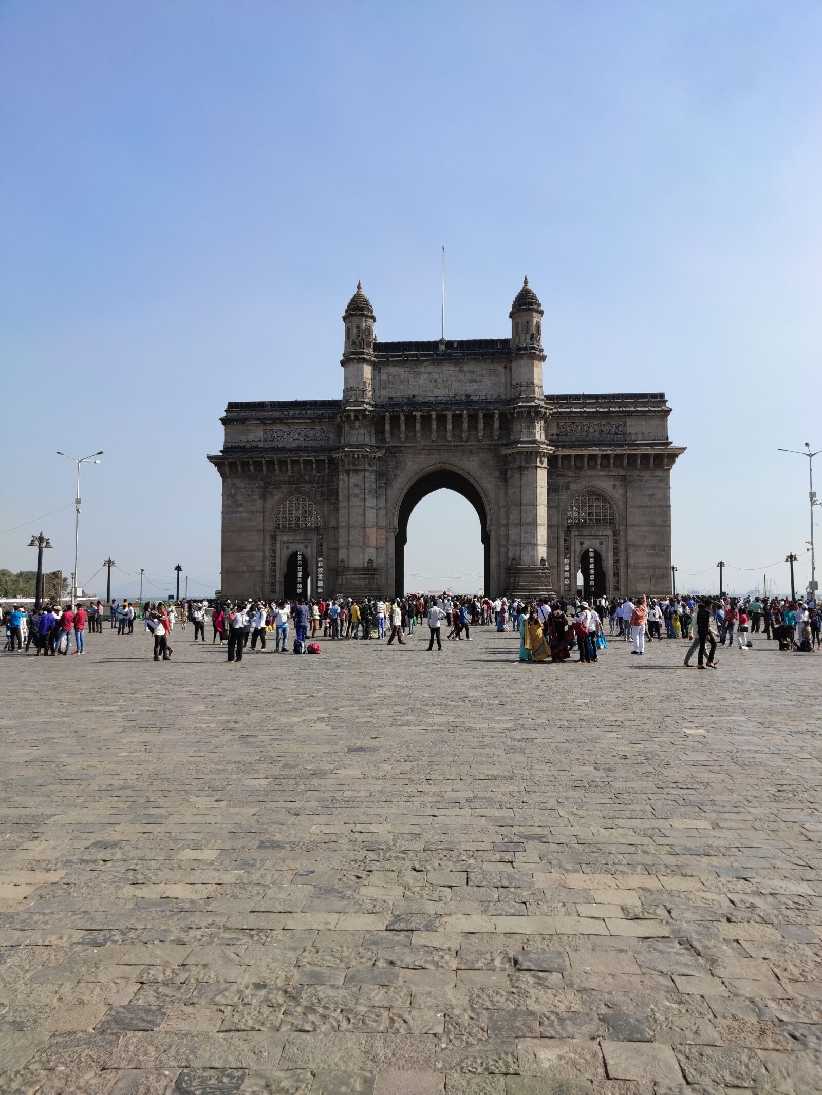 Xiaomi Redmi Note 7 Pro sample photo. Gateway of india, mumbai photography