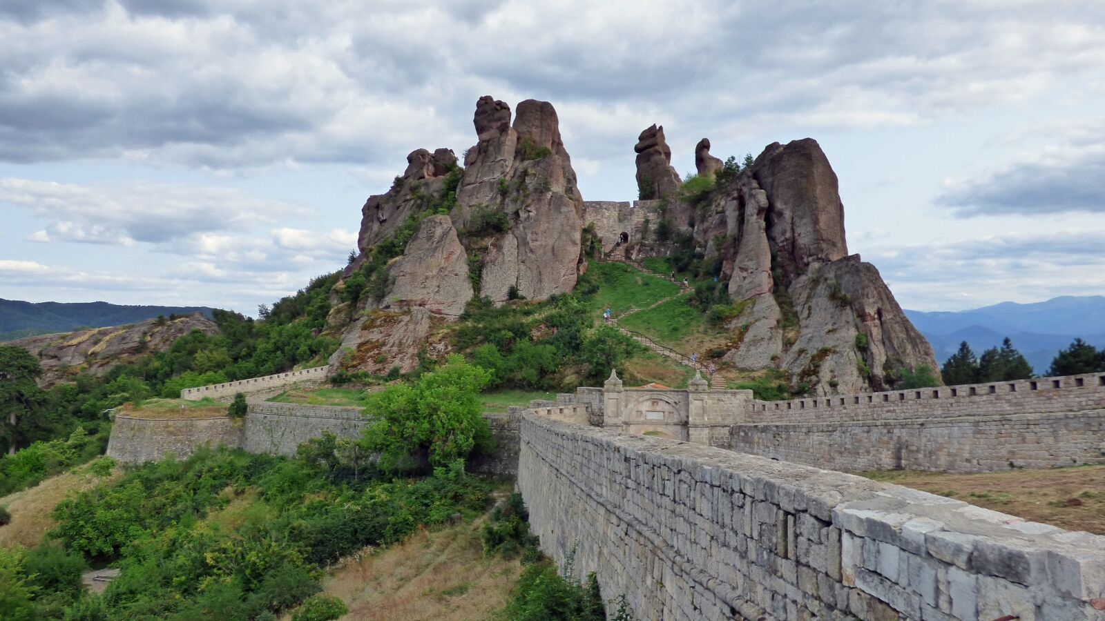 Panasonic Lumix DMC-FZ70 sample photo. Belogradchik, bulgaria, fortress photography