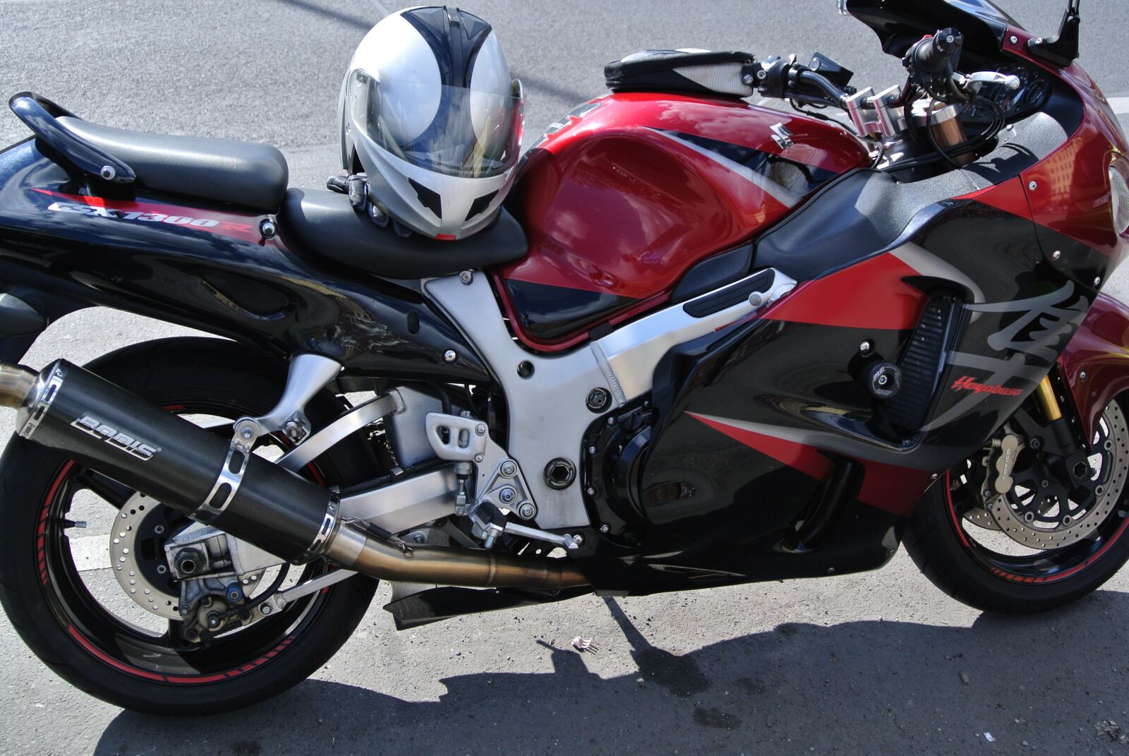 Nikon 1 Nikkor VR 10-30mm F3.5-5.6 sample photo. Motorcycle, engine, bike photography