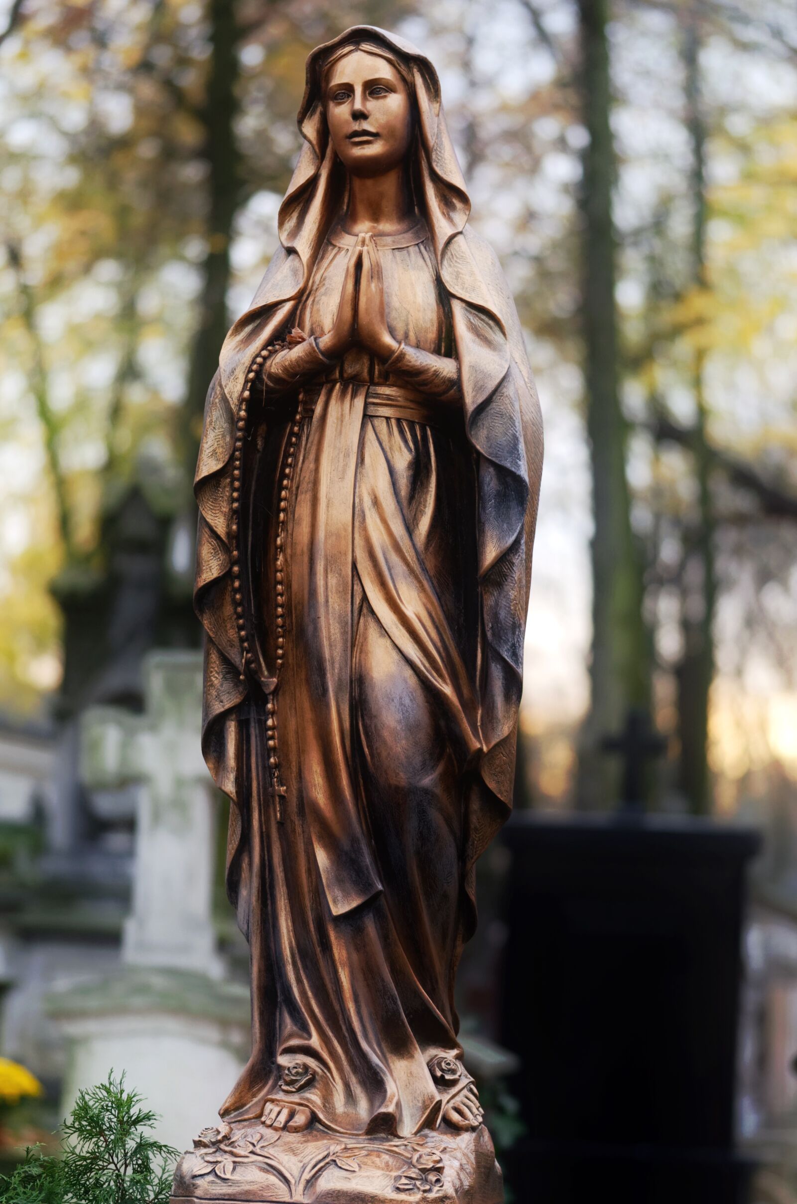 Nikon D5100 sample photo. Sculpture, figure, metal photography