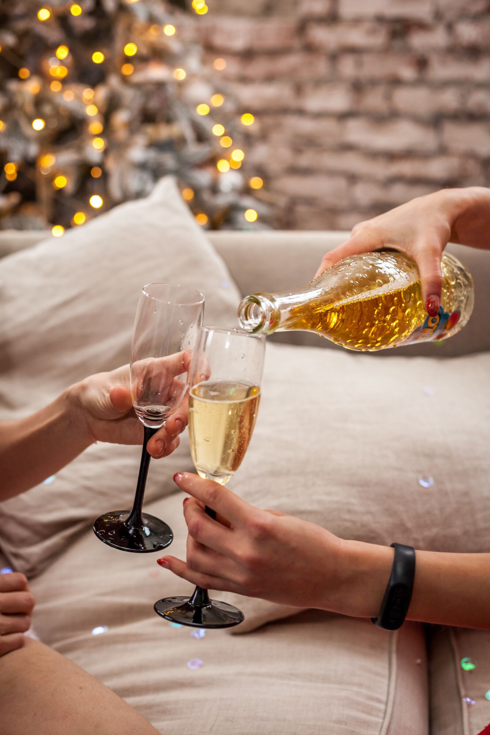 Canon EOS 5D Mark II sample photo. Champagne, holiday, alcohol photography