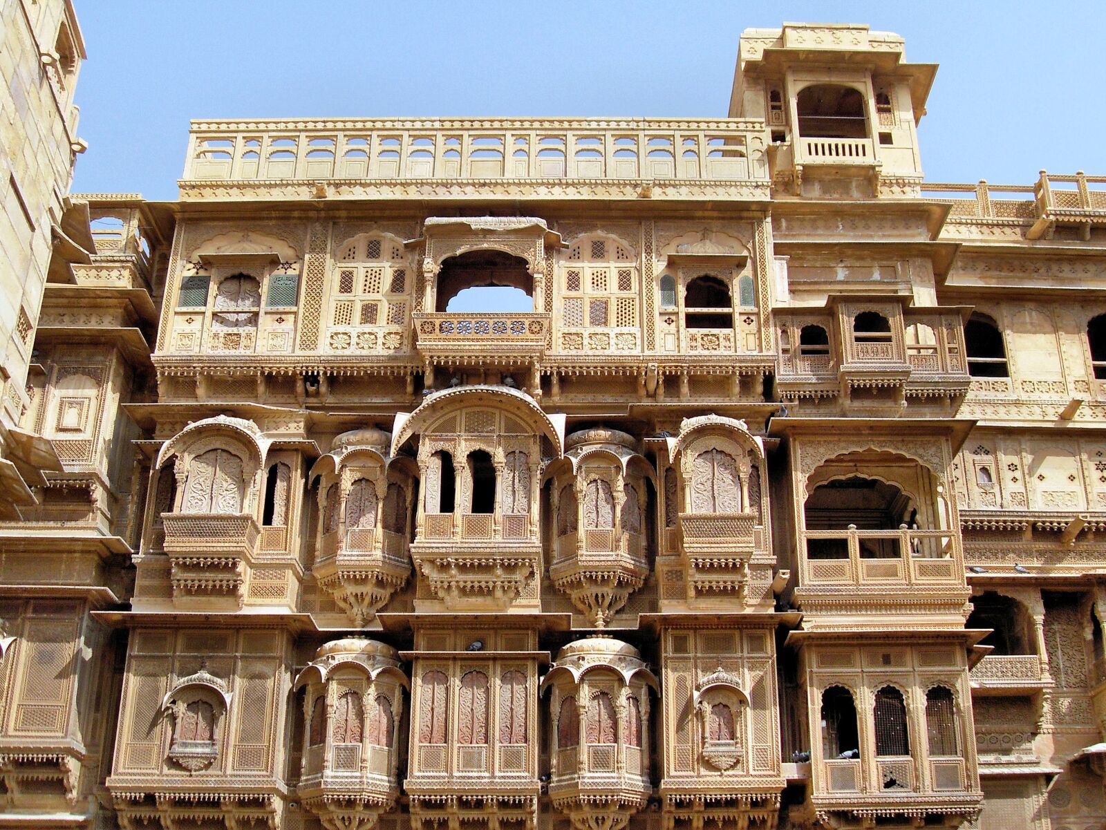 Samsung VLUU L110  / Samsung L110 sample photo. India, jaisalmer, facade photography
