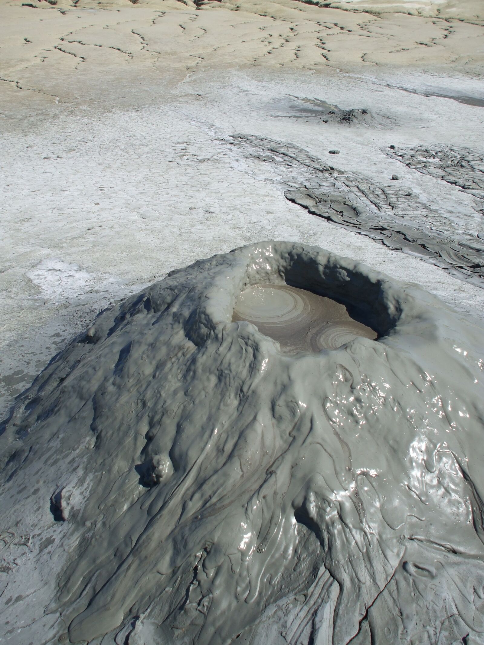 Fujifilm FinePix A800 sample photo. Mud volcano, volcano, mud photography