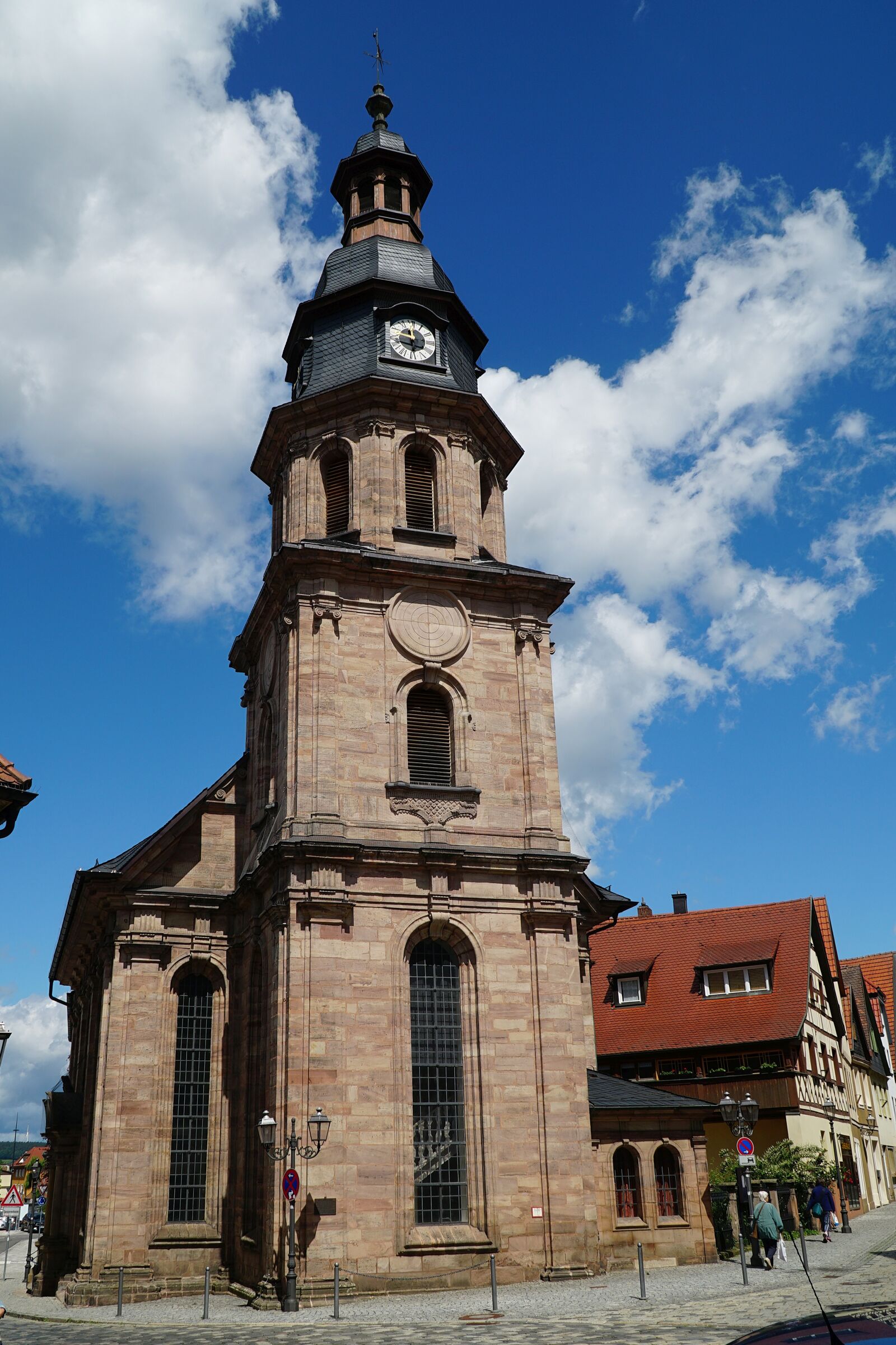 Sony a6300 + Sony E PZ 18-105mm F4 G OSS sample photo. The hospital church of photography