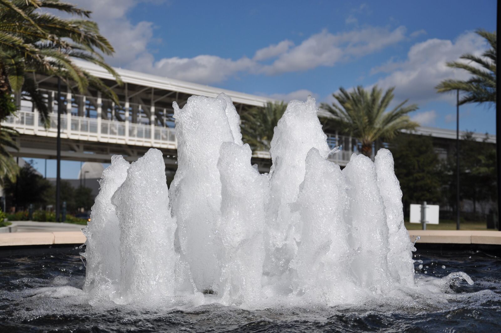 Nikon D90 sample photo. Fountain, splash, bowl pool photography