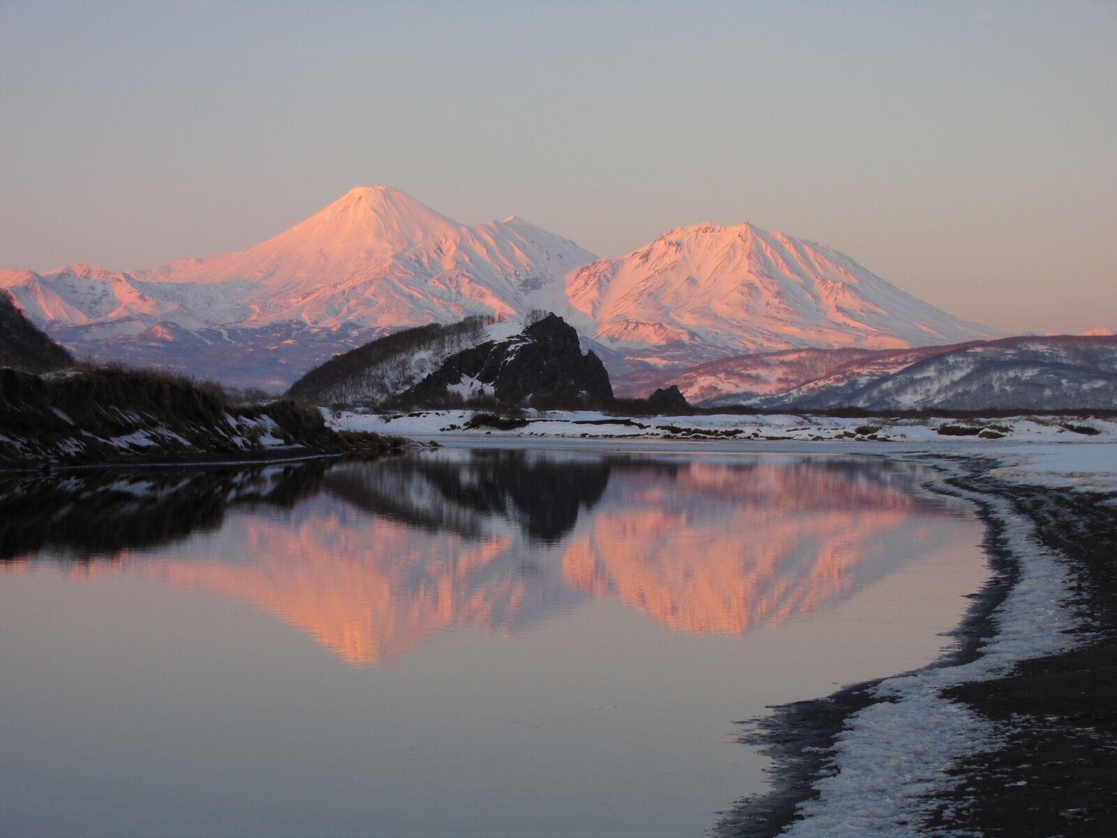 Canon PowerShot SX1 IS sample photo. Volcanoes, snowy mountains, vertices photography