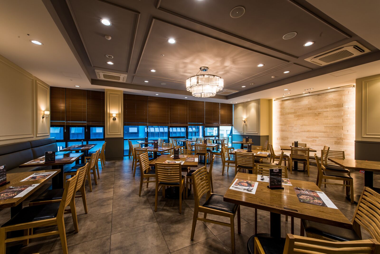 Nikon D810 sample photo. Restaurant, table, buffet photography