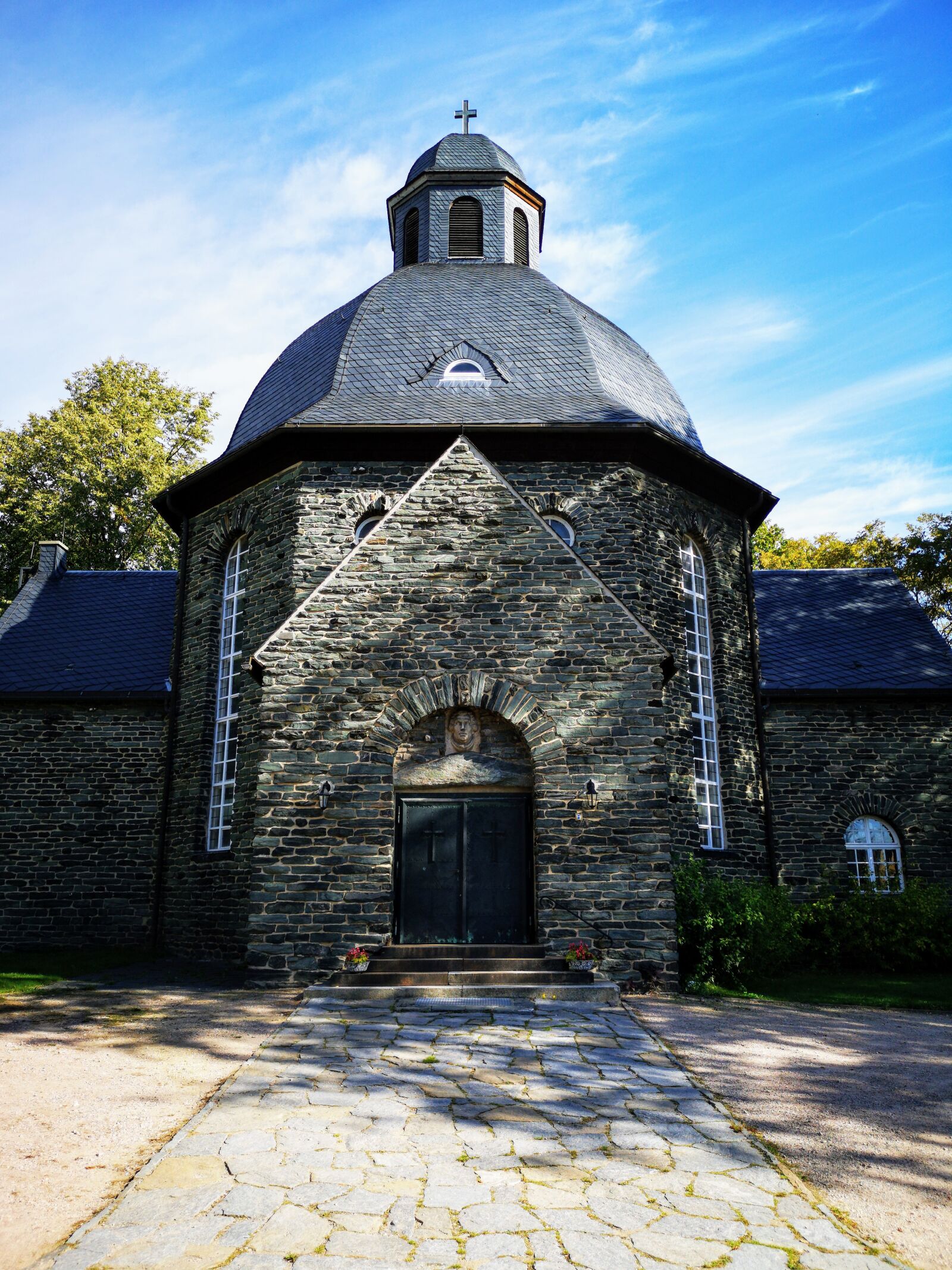 HUAWEI CLT-L09 sample photo. Cross, church, religion photography