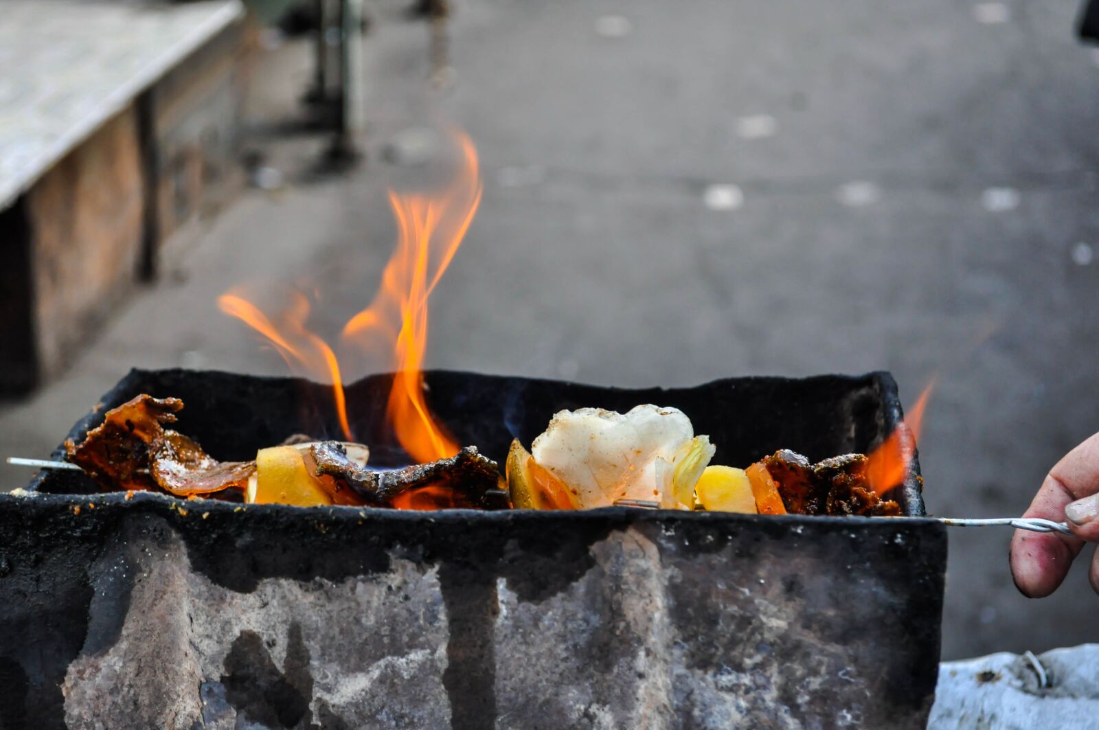 Nikon D90 sample photo. Barbecue, kebab, grill photography