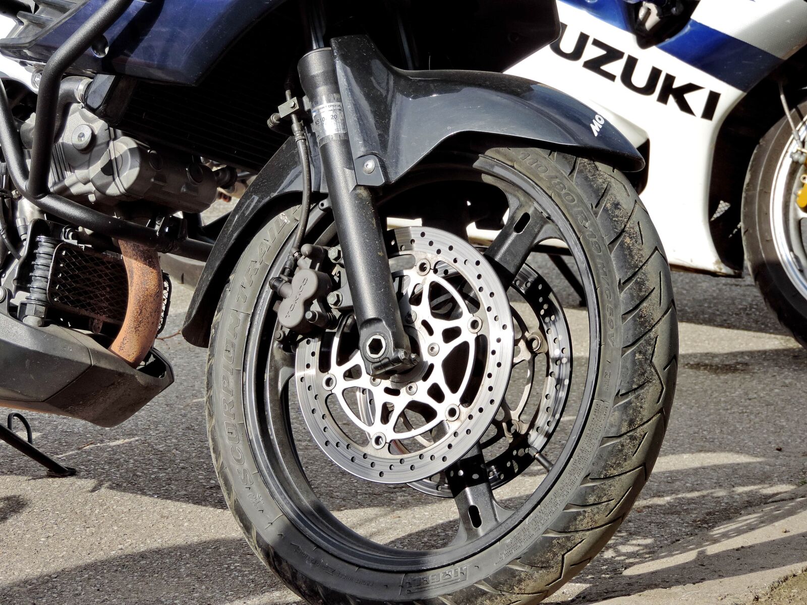 Nikon Coolpix P520 sample photo. Brake, motorcycle, steel, steering photography