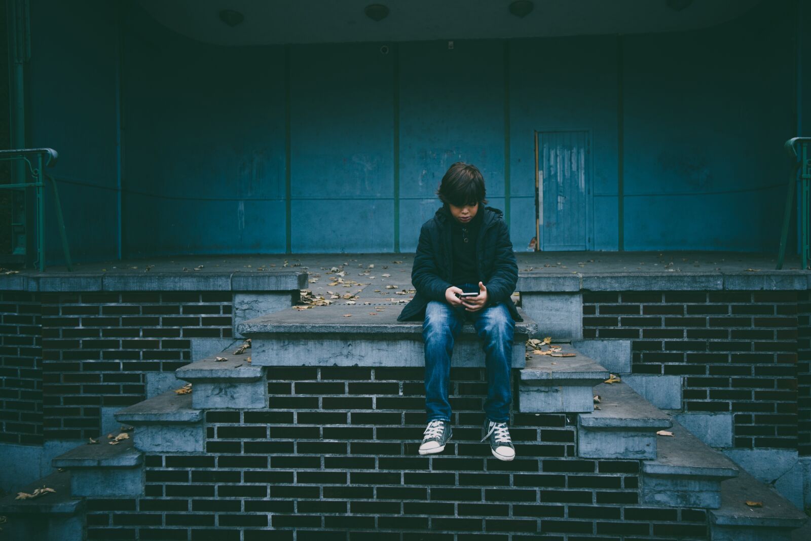 Nikon D750 sample photo. Alone, boy, child photography