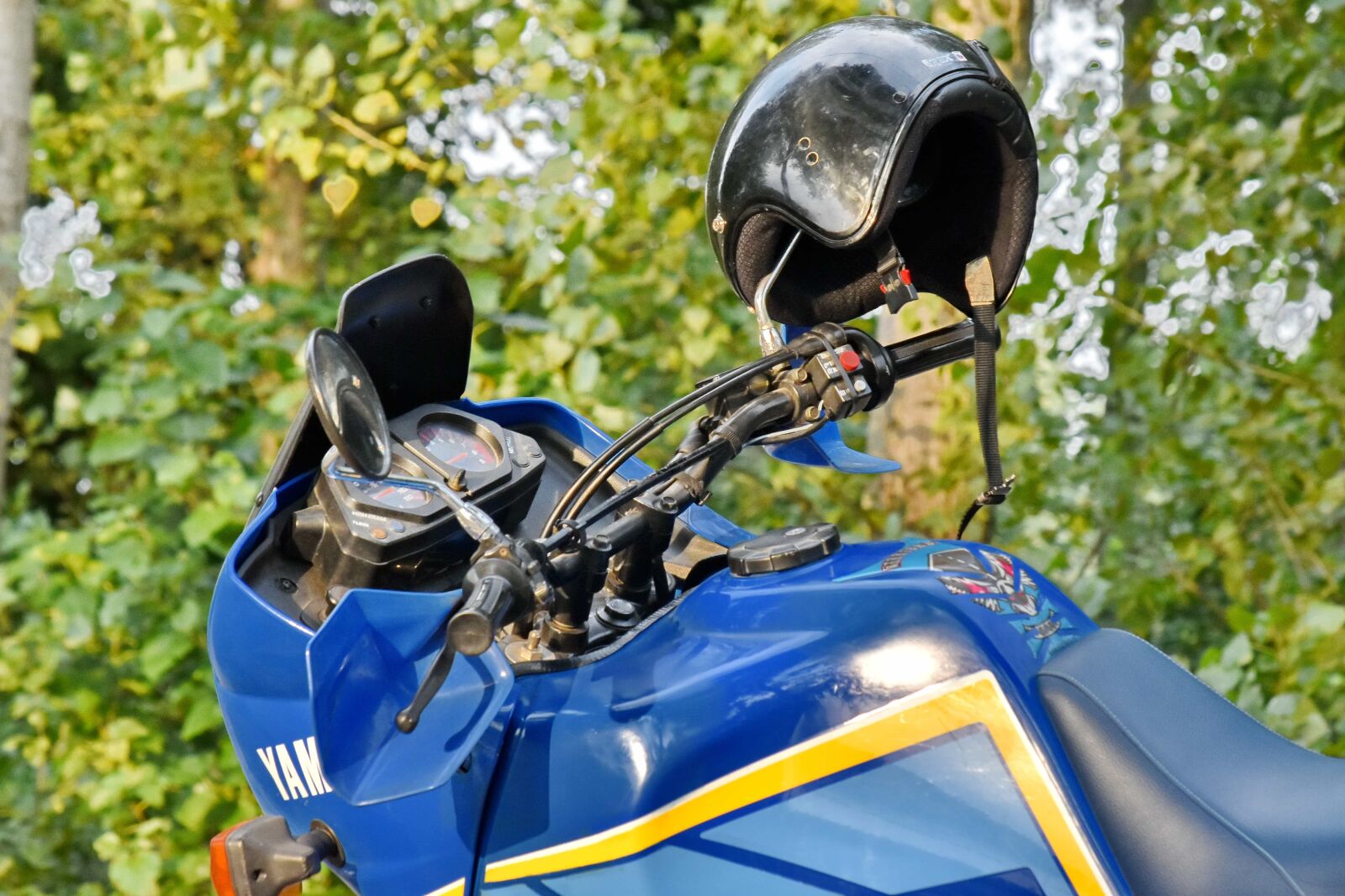 Nikon D5500 sample photo. Blue, helmet, motorbike, steering photography