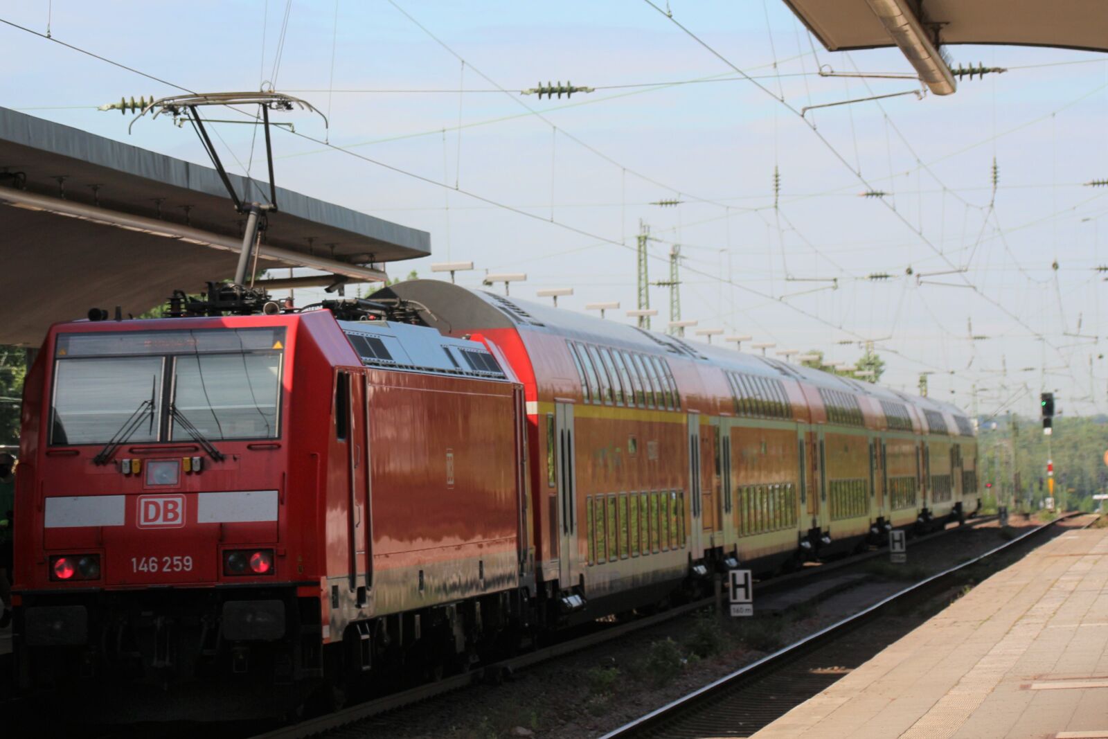Canon EOS 700D (EOS Rebel T5i / EOS Kiss X7i) sample photo. Train, db, railway photography
